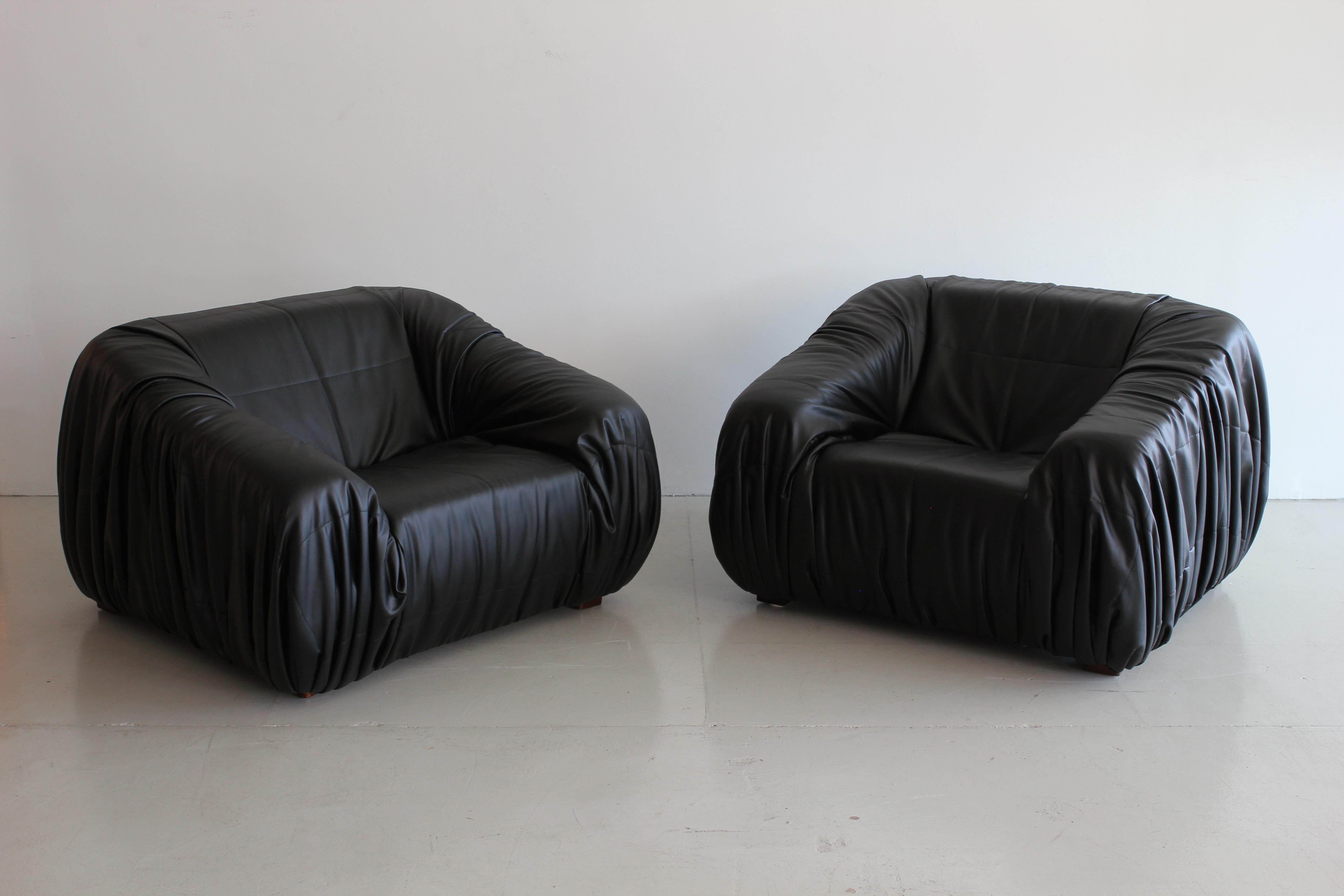 Mid-Century Modern De Pas, D'urbino and Lomazzi Club Chairs in Leather