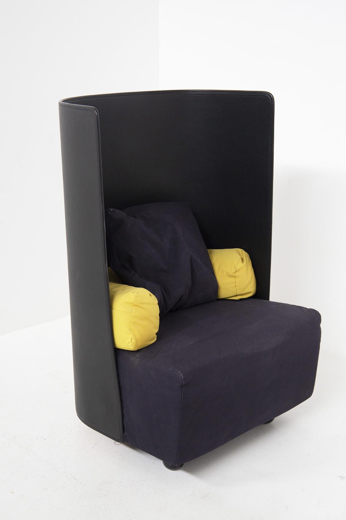 Mid-Century Modern De Pas, D'Urbino and Zanotta Black and Yellow Armchairs For Sale