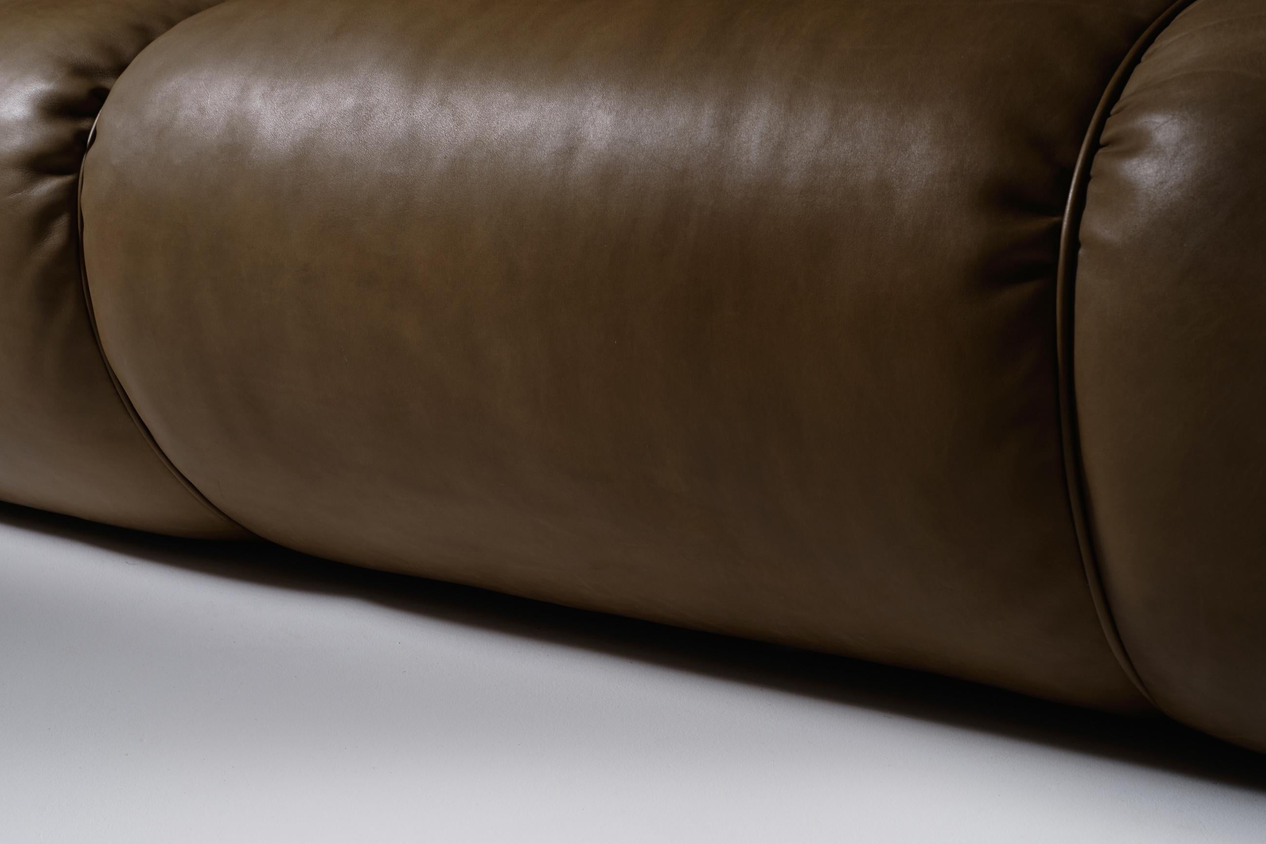 Italian De Pas D’Urbino & Lomazzi ‘Cuingam’ Sofa