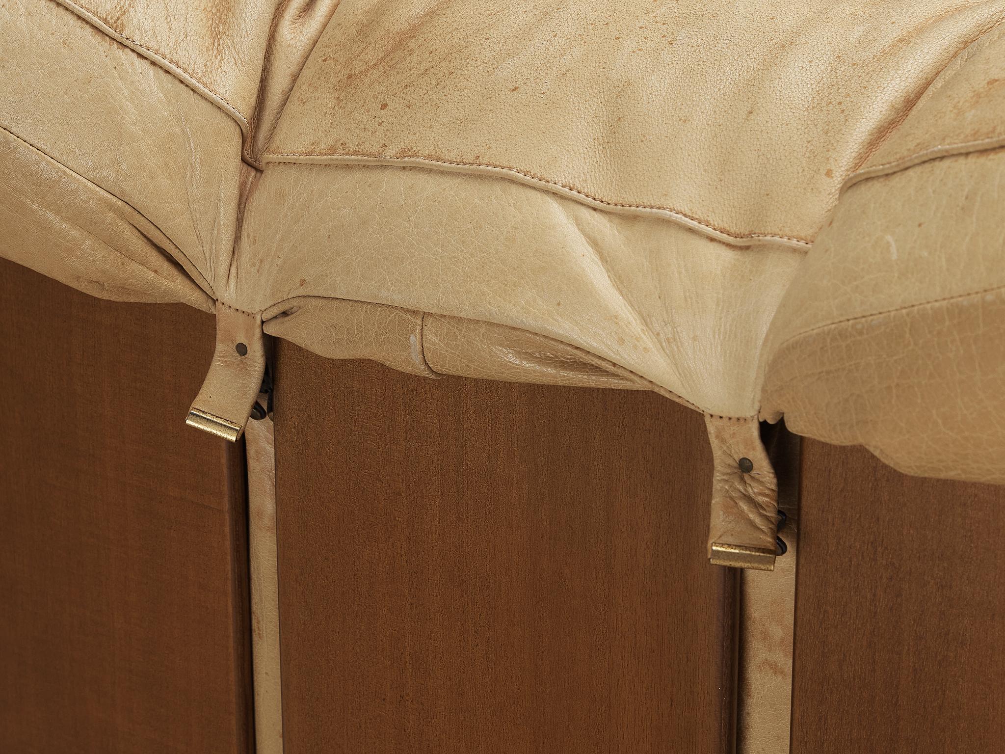 De Pas, D’Urbino & Lomazzi for Poltronova 'PITTI' Sofa in Beige Leather 3