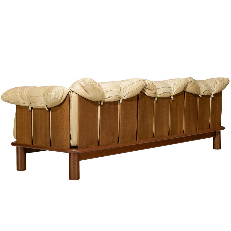 De Pas, D’Urbino & Lomazzi for Poltronova 'PITTI' Sofa in Leather and Walnut