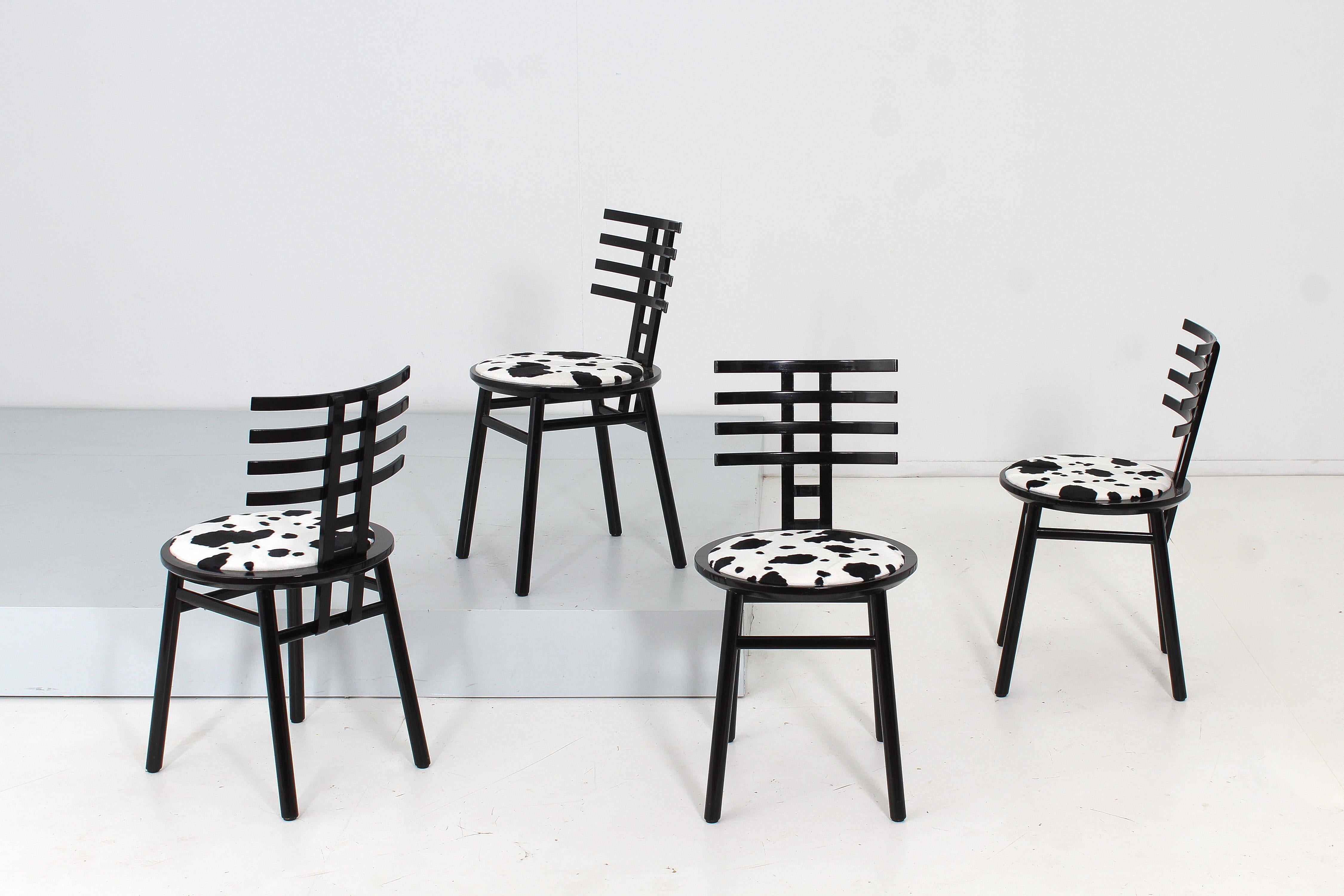 De Pas, D'urbino, Lomazzi für Sormani, 4er-Set „SARI“-Stühle, Italien, 1980er Jahre  im Zustand „Gut“ im Angebot in Palermo, IT