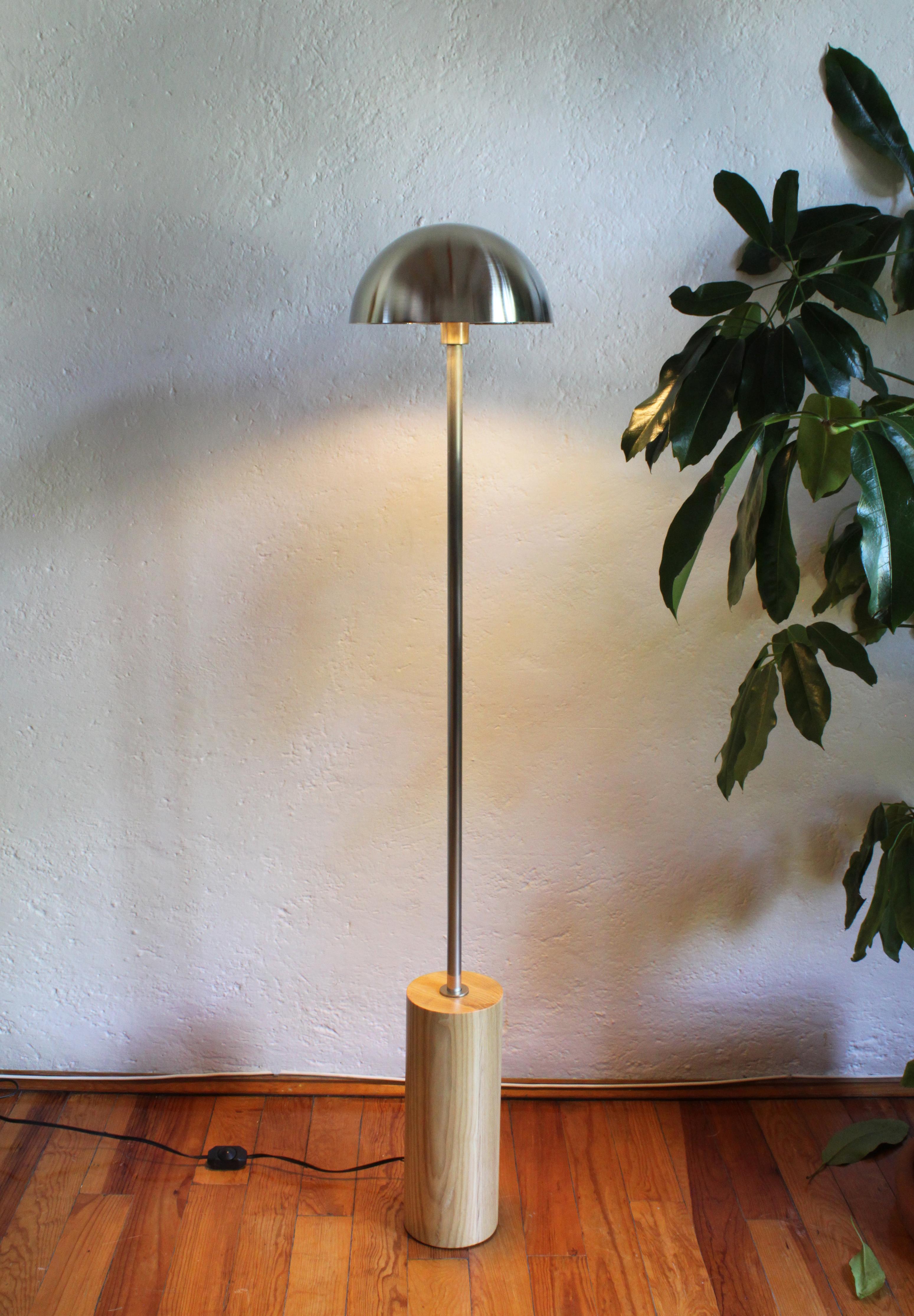 Steel De Pie Abajo Lamp, Maria Beckmann, Represented by Tuleste Factory For Sale
