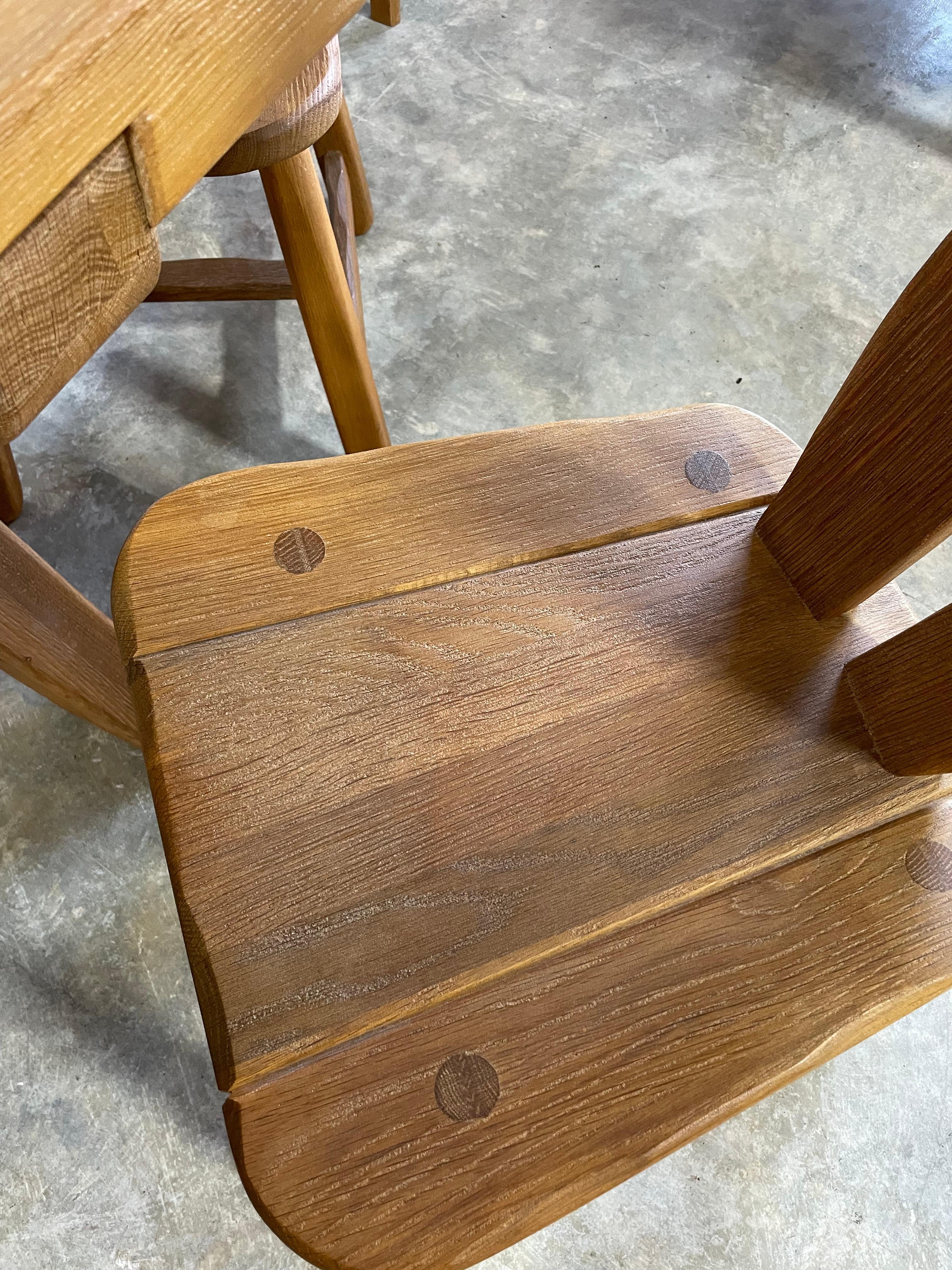 De Puydt Oak Brutalist Dining Chairs and Table In Good Condition For Sale In Fort Lauderdale, FL