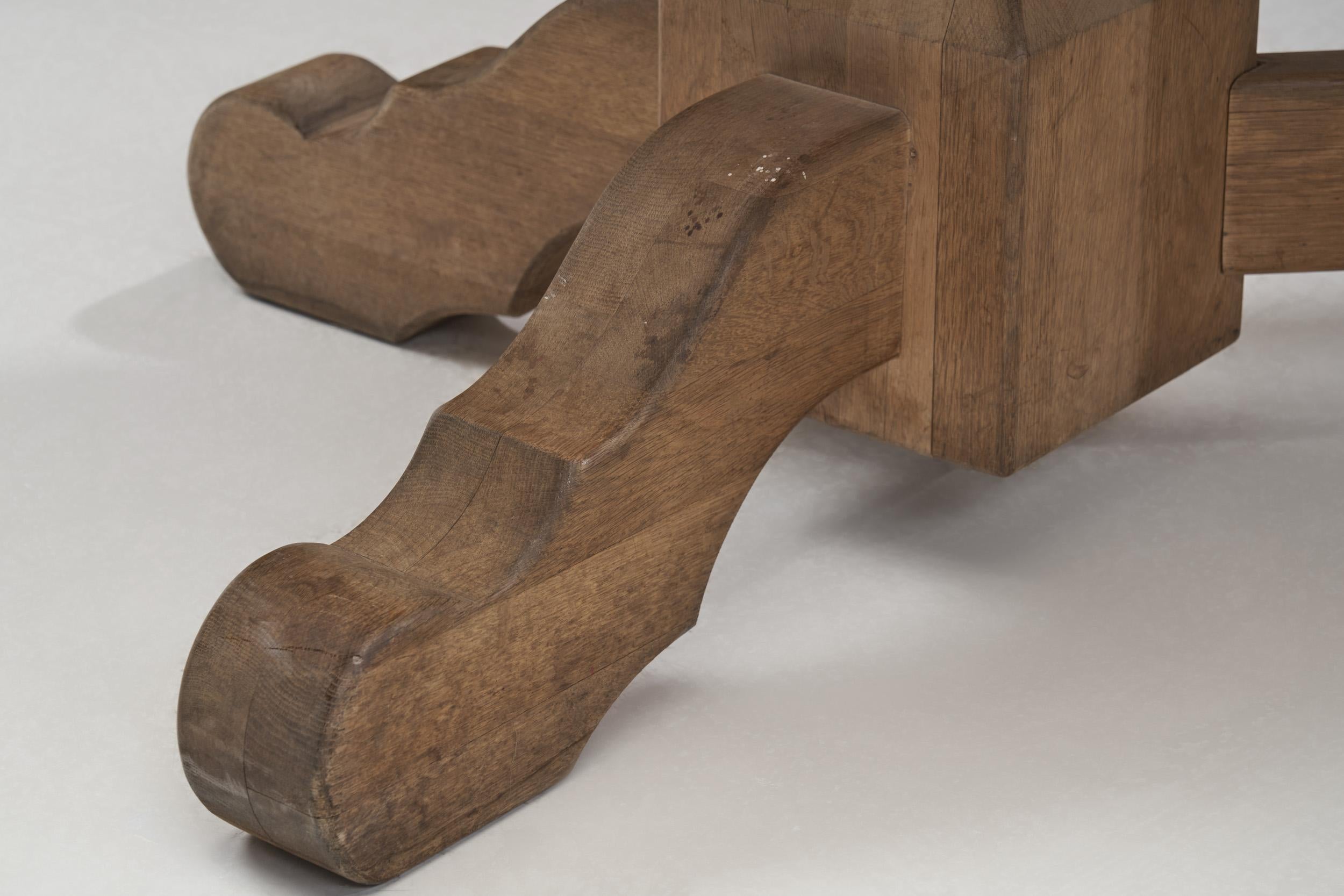 De Puydt Oak Dining Table with Carved Legs, Belgium 1970s For Sale 8