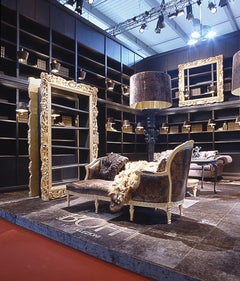 DE SADE Gold Leaf Chaise Longue in Solid Wood with Brown Baroque Printed Leather