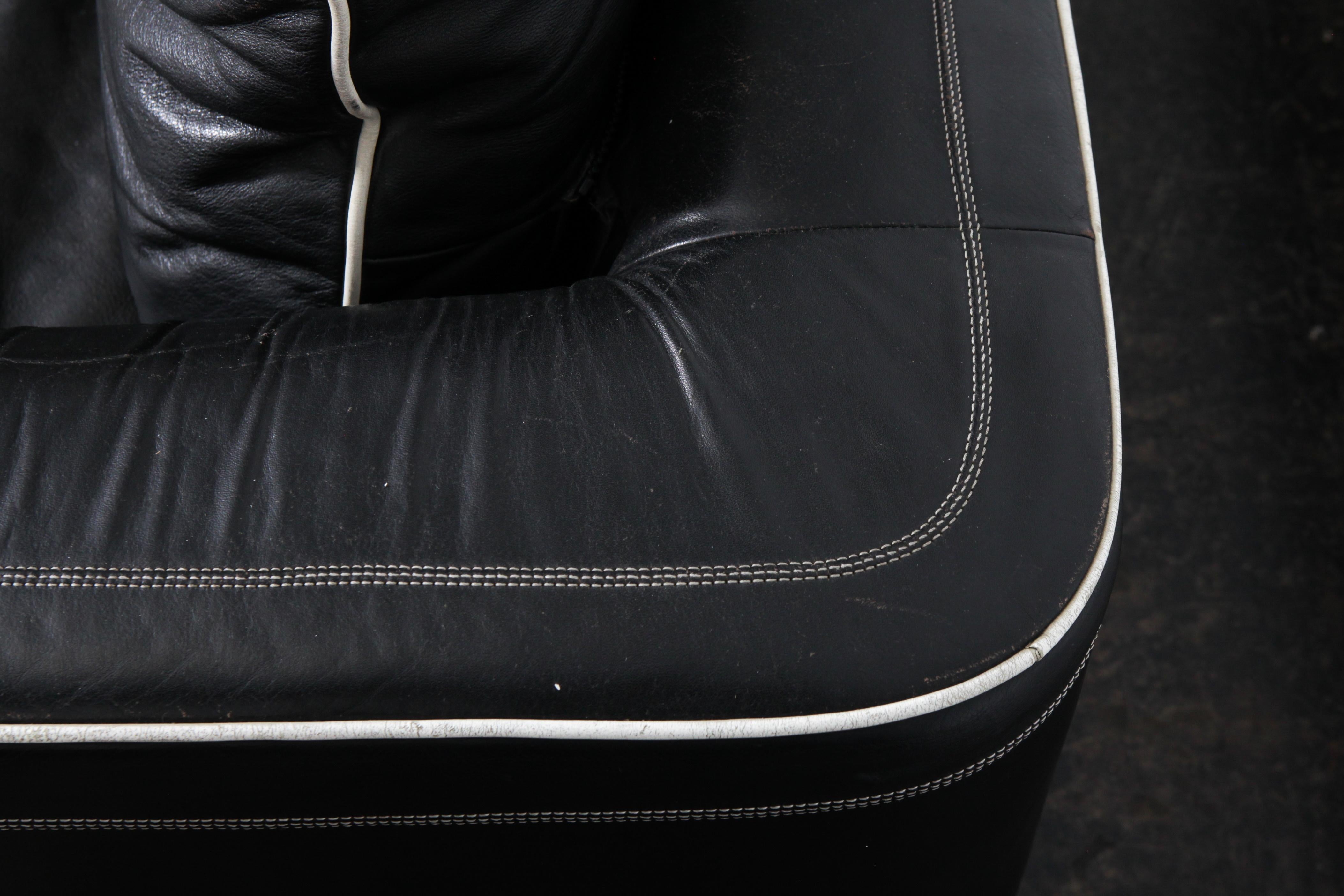 De Sede 1980s Black Leather 3-Seat Sofa For Sale 2