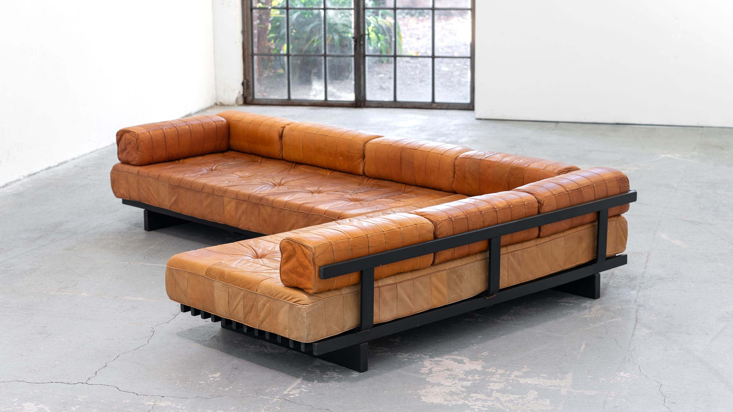 Hand-Crafted De Sede 2x Daybed & modular Sofa DS80 in cognac Leather 1969 Mid Century Modern