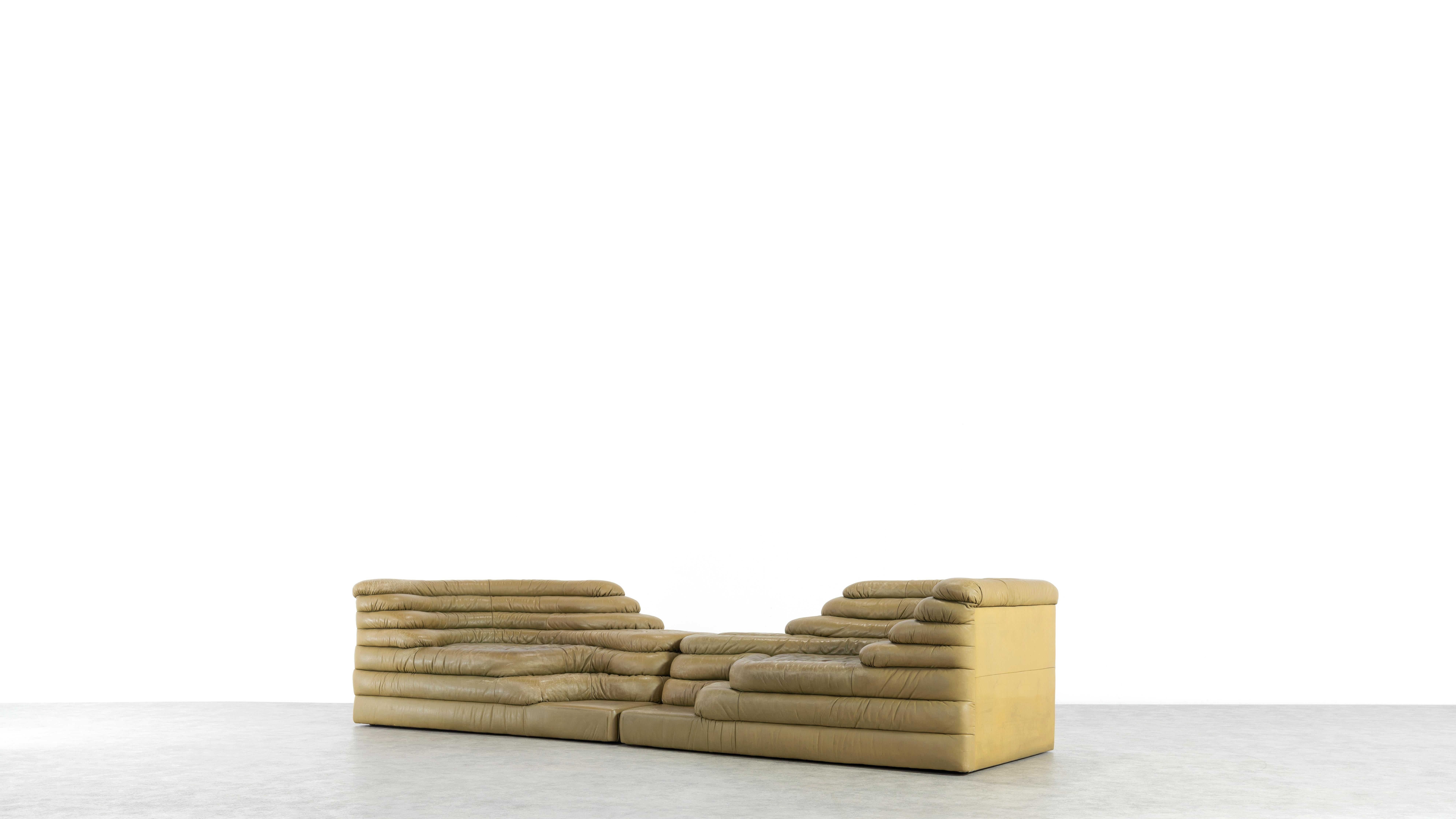 De Sede, 2 Terrazza Sofa DS1025 in Leather by Ubald Klug & Ueli Berger in 1972 5