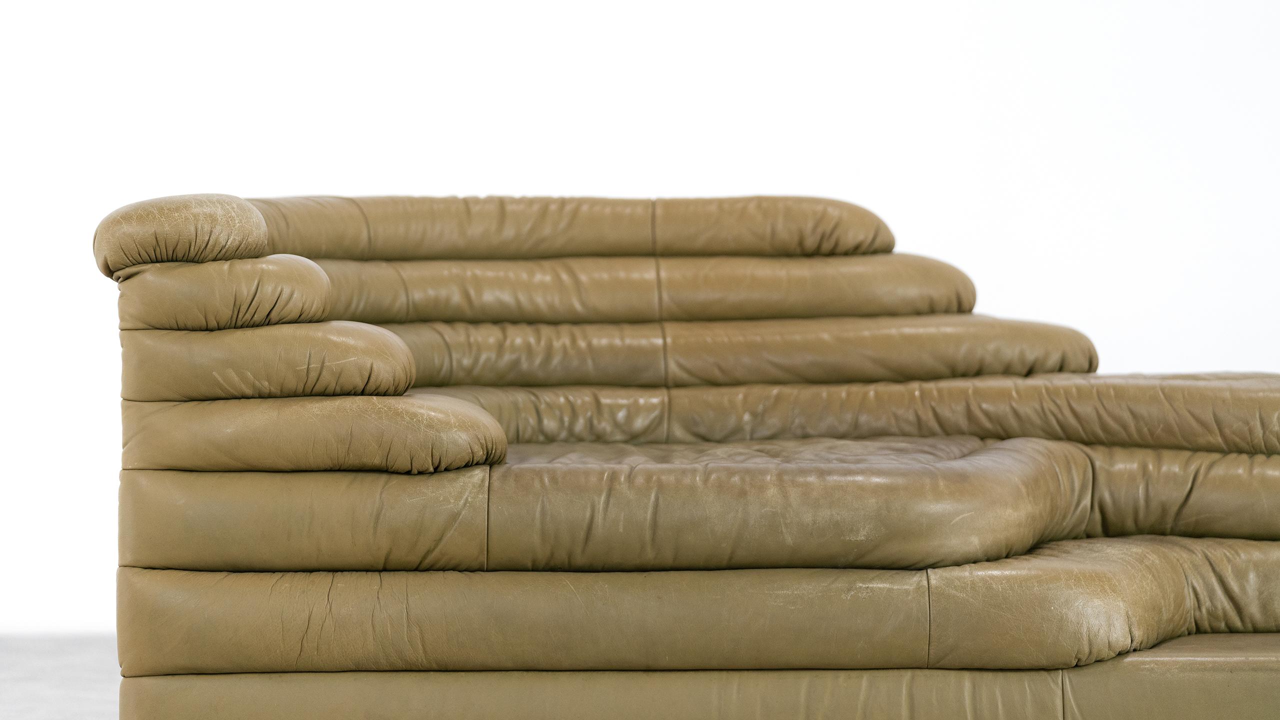 De Sede, 2 Terrazza Sofa DS1025 in Leather by Ubald Klug & Ueli Berger in 1972 9