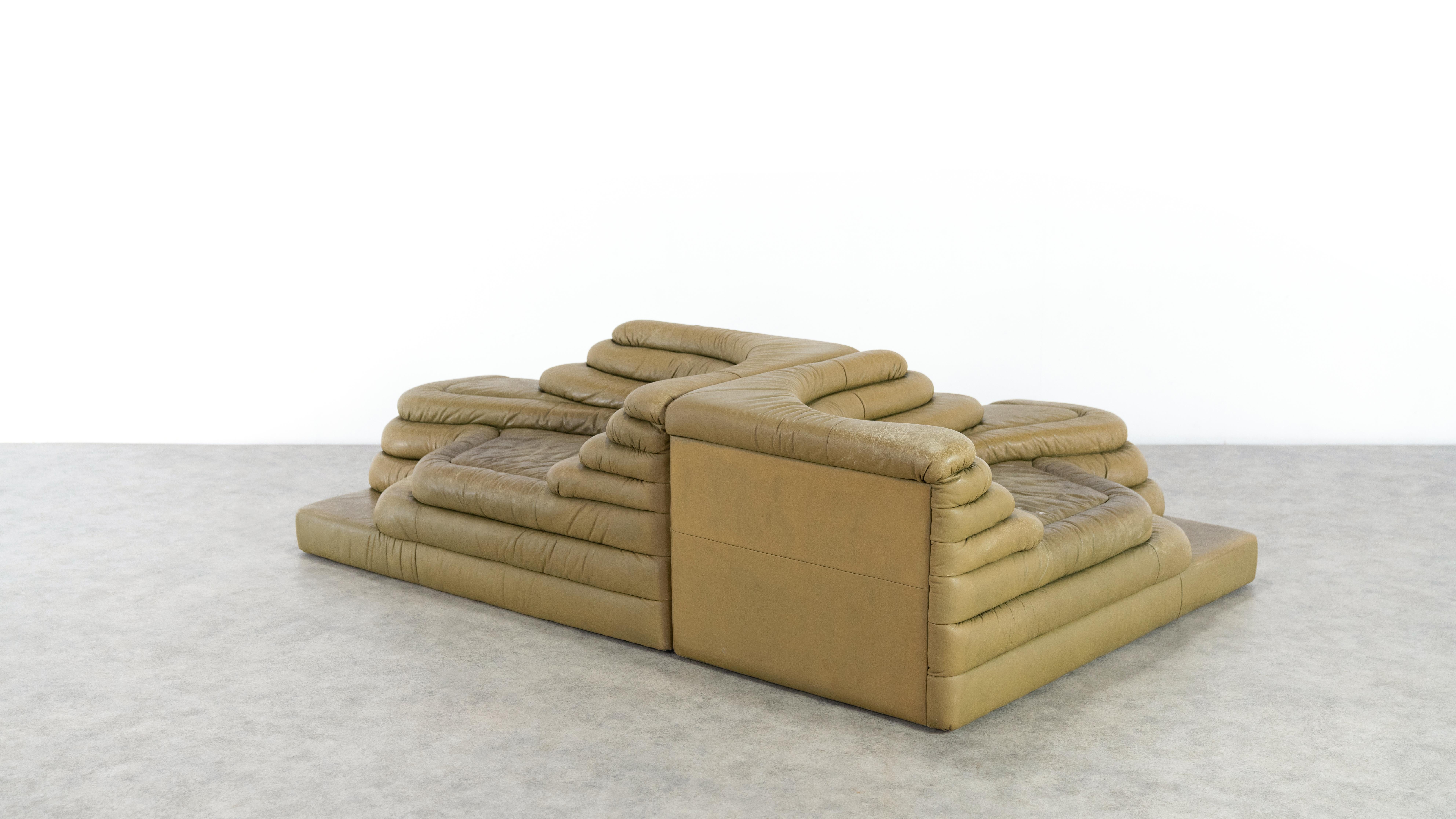 De Sede, 2 Terrazza Sofa DS1025 in Leather by Ubald Klug & Ueli Berger in 1972 In Good Condition In Munster, NRW