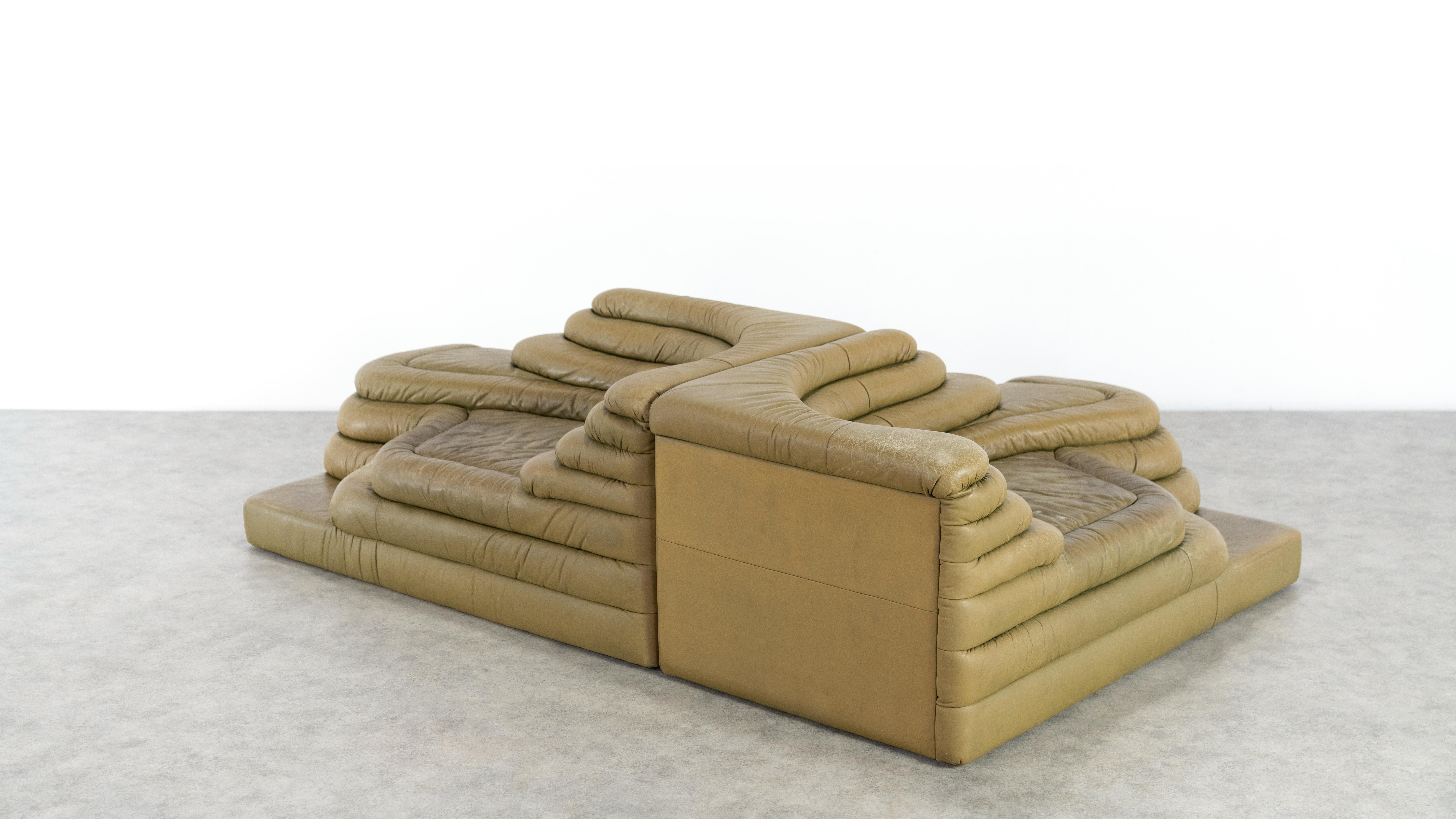 Late 20th Century De Sede, 2 Terrazza Sofa DS1025 in Leather by Ubald Klug & Ueli Berger in 1972