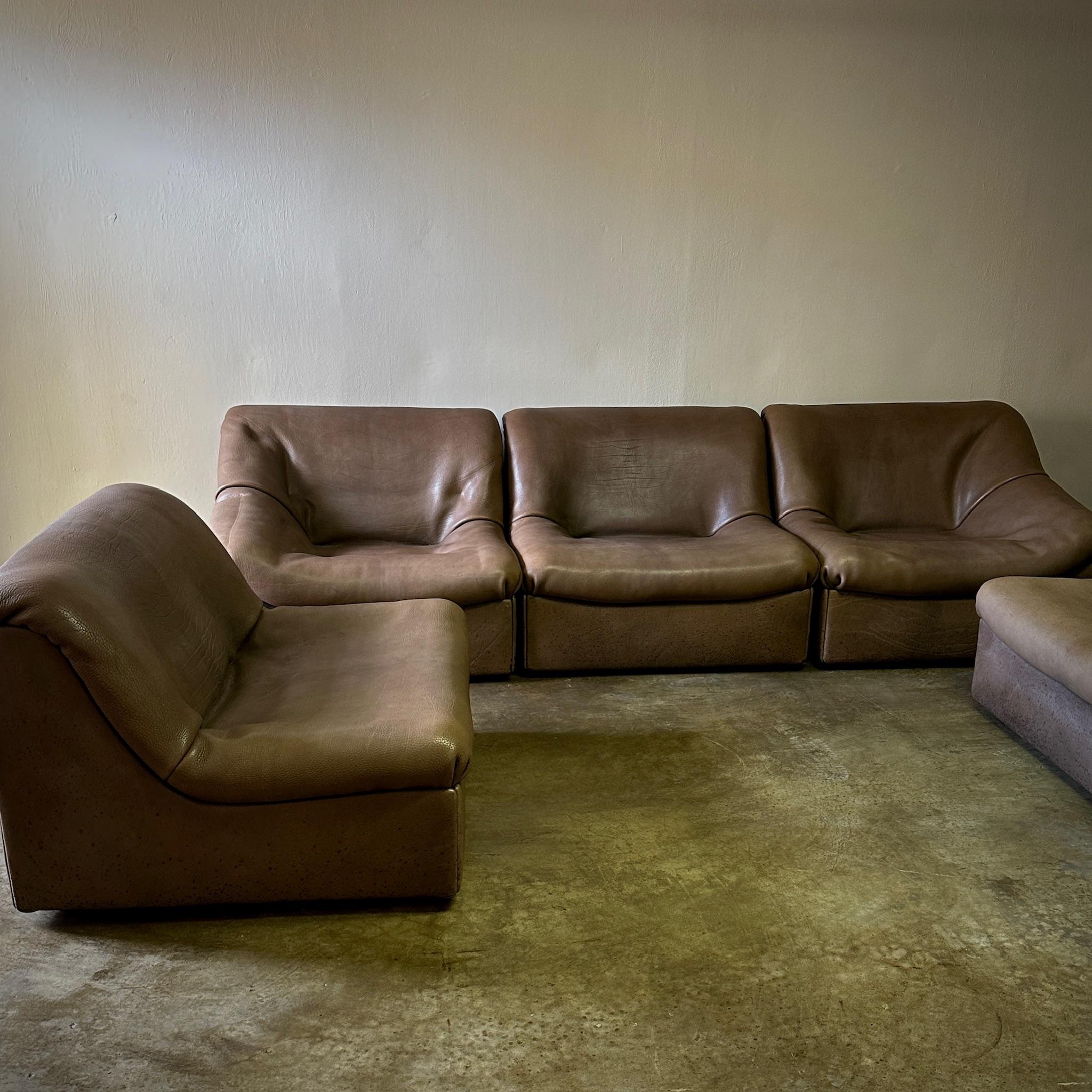 De Sede 5 Piece Sectional Sofa In Good Condition For Sale In Los Angeles, CA