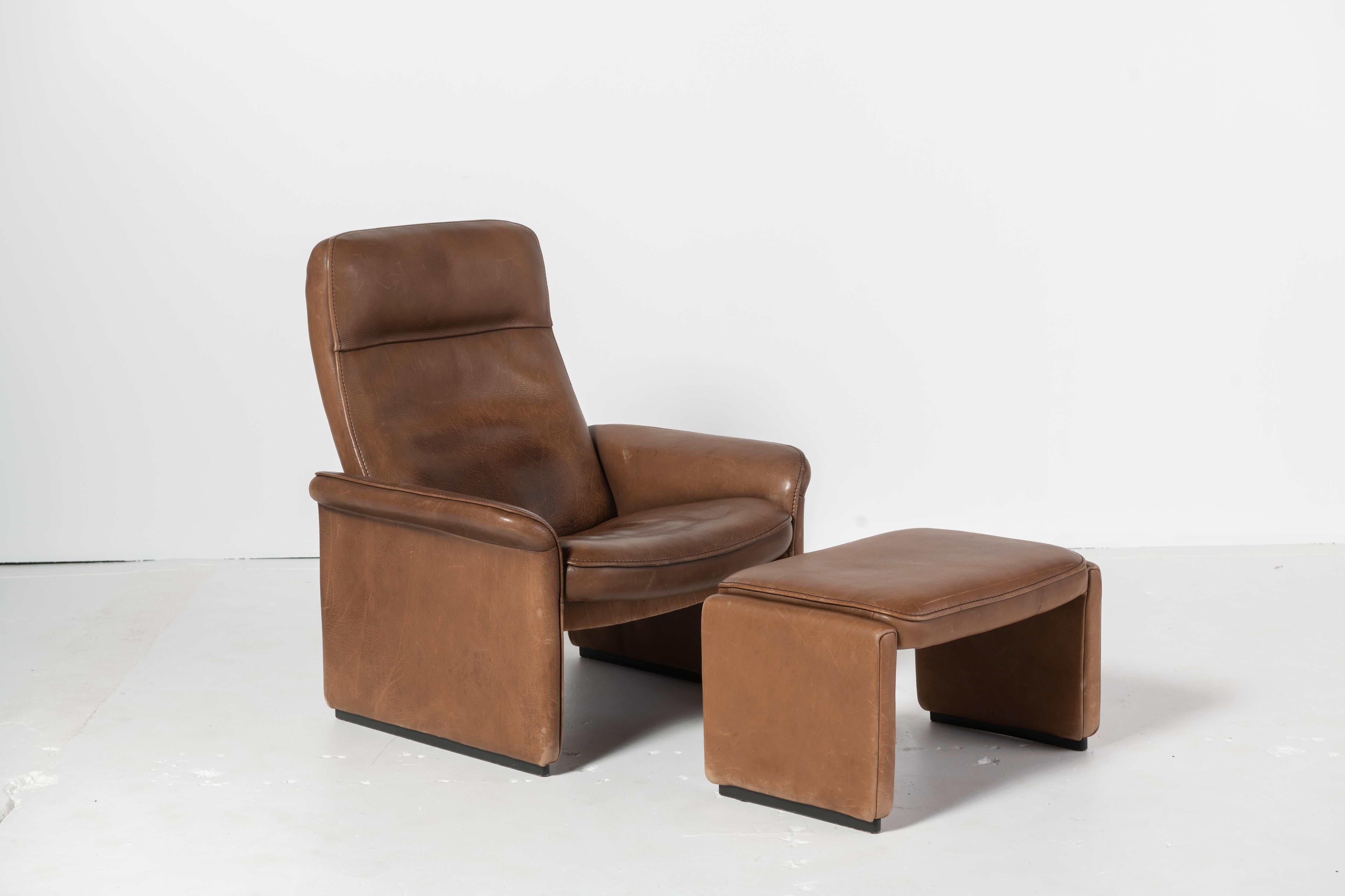 De Sede Adjustable Leather Lounge Chair and Ottoman 5
