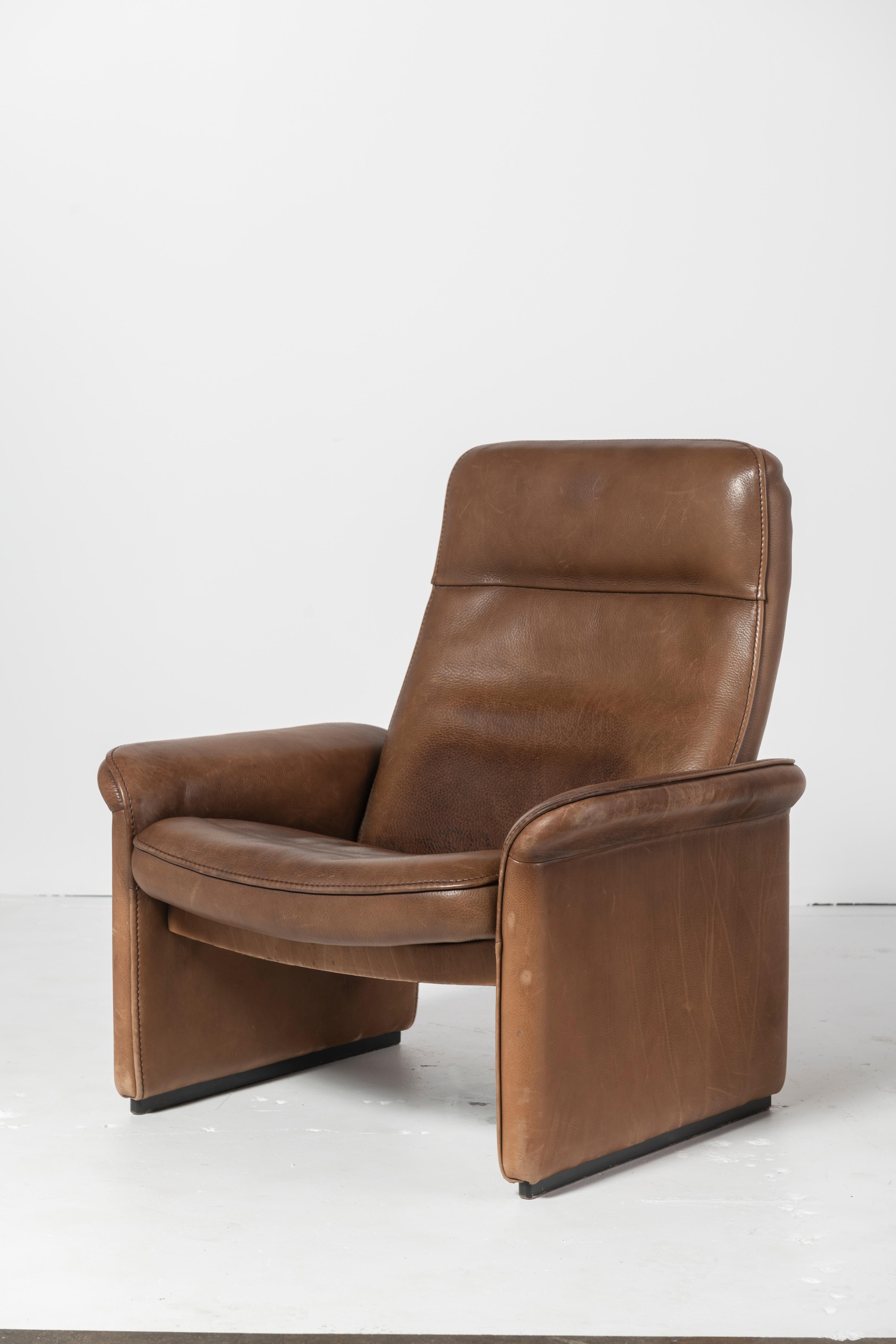 De Sede Adjustable Leather Lounge Chair and Ottoman 8