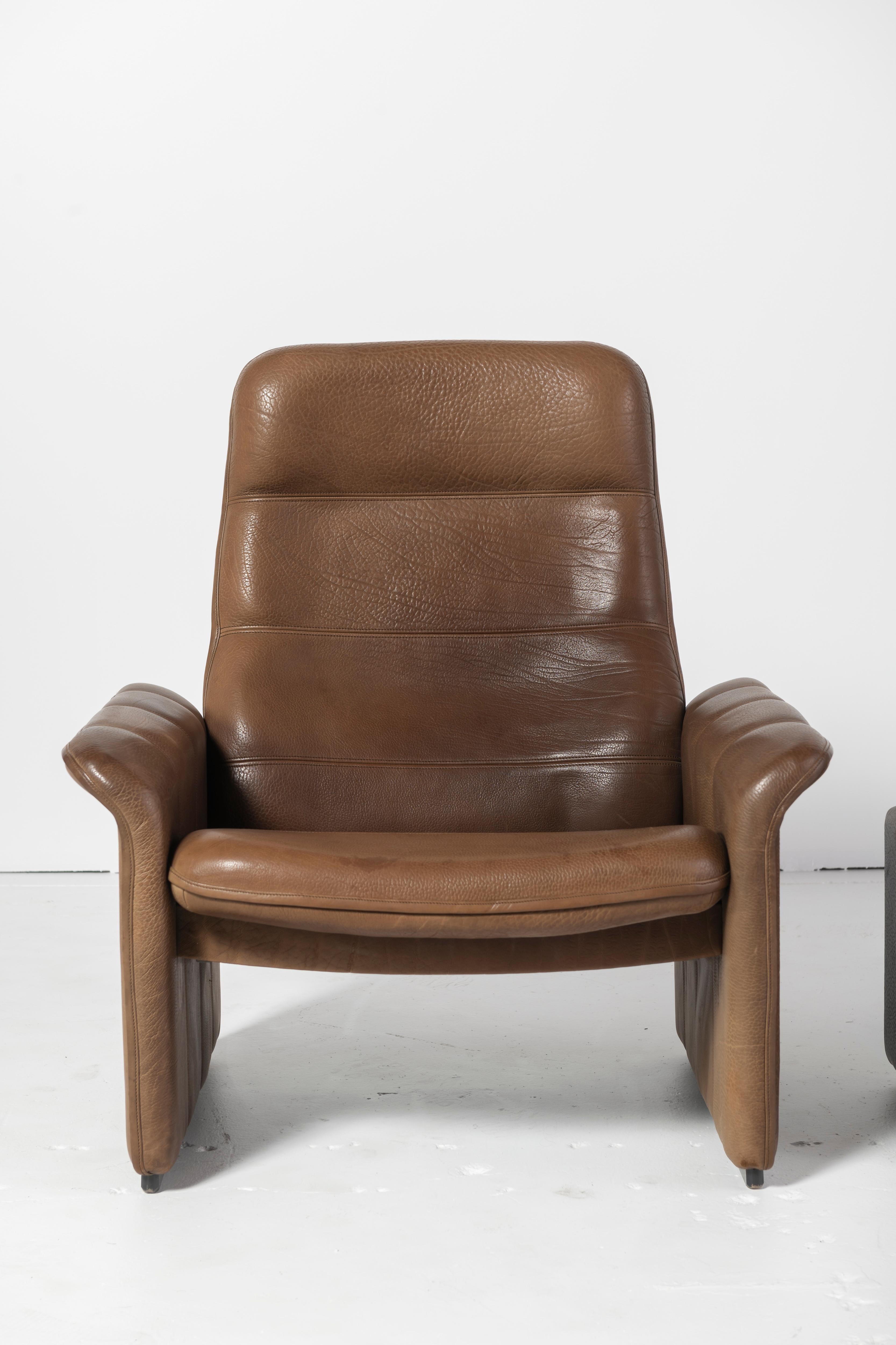 20th Century De Sede Adjustable Leather Lounge Chair and Ottoman