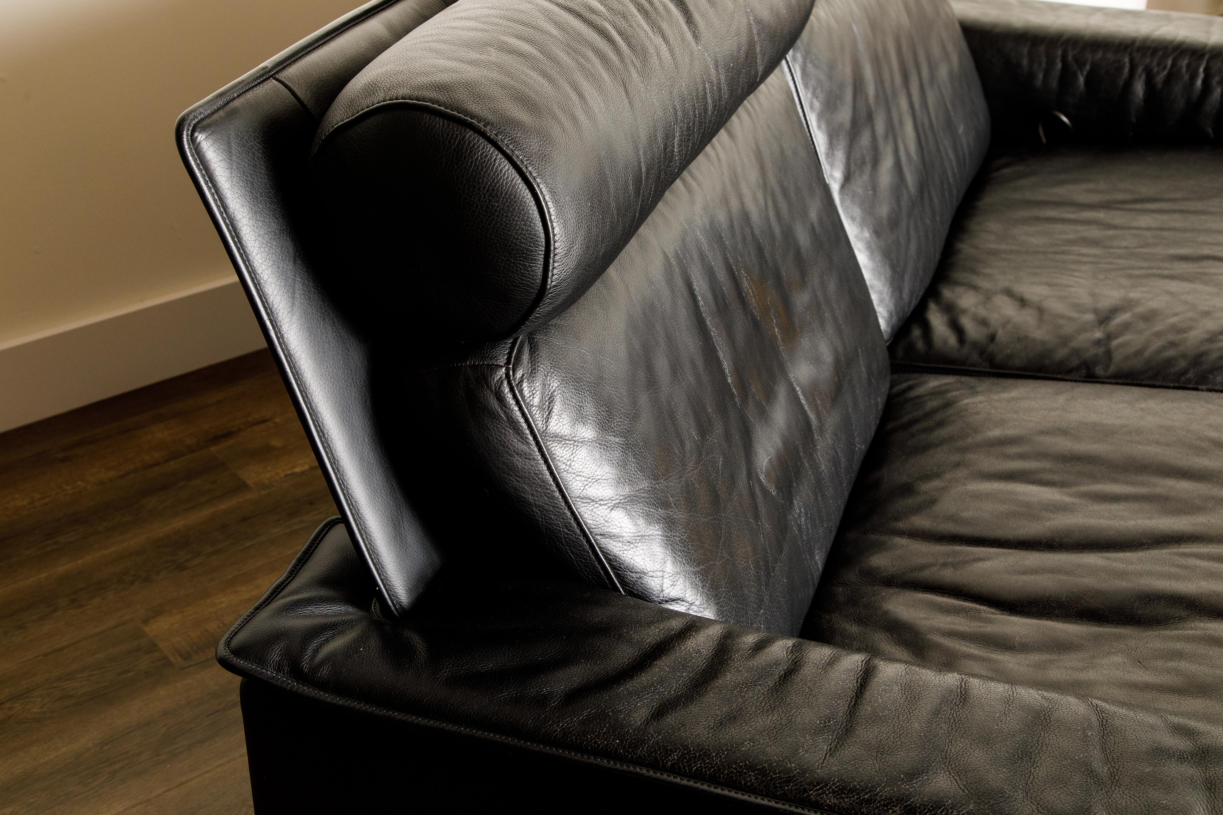 De Sede Aged Black Leather Recliner Loveseat Sofa, 1970s Switzerland, Signed 12