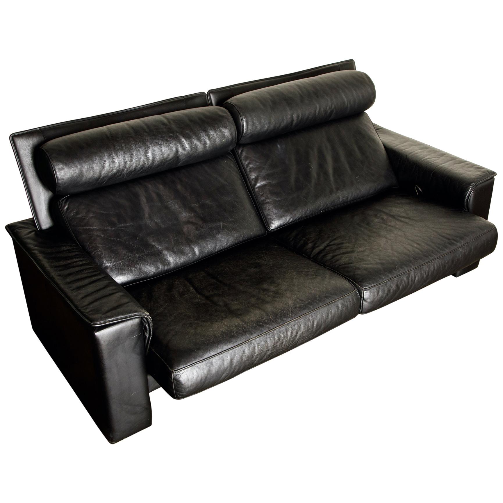 De Sede Aged Black Leather Recliner Loveseat Sofa, 1970s Switzerland, Signed