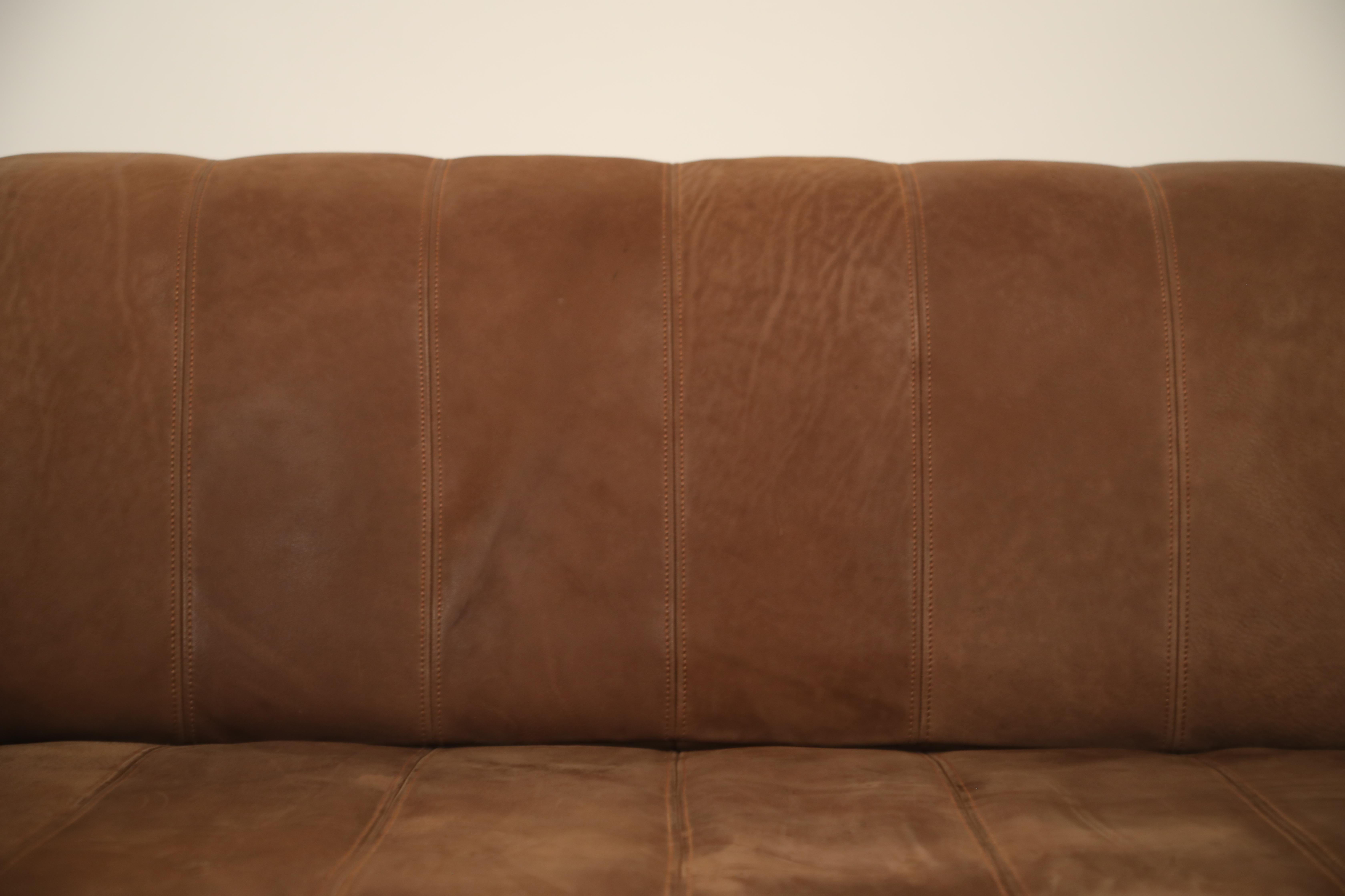 De Sede Aged Buffalo Leather DS-44 Adjustable Loveseat Sofa, 1970s 8