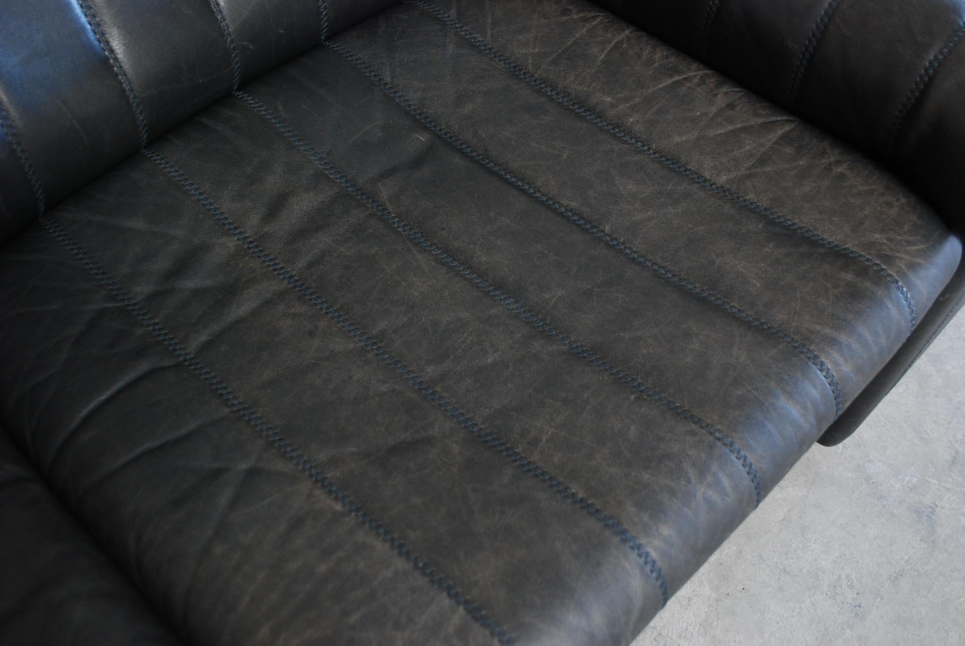 De Sede Anthracite Leather Sofa with Tray Fold In Good Condition In Munich, Bavaria