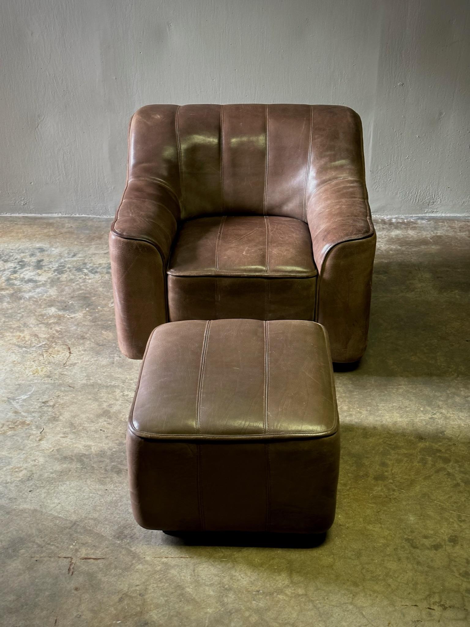 De Sede Armchair and Ottoman In Good Condition For Sale In Los Angeles, CA