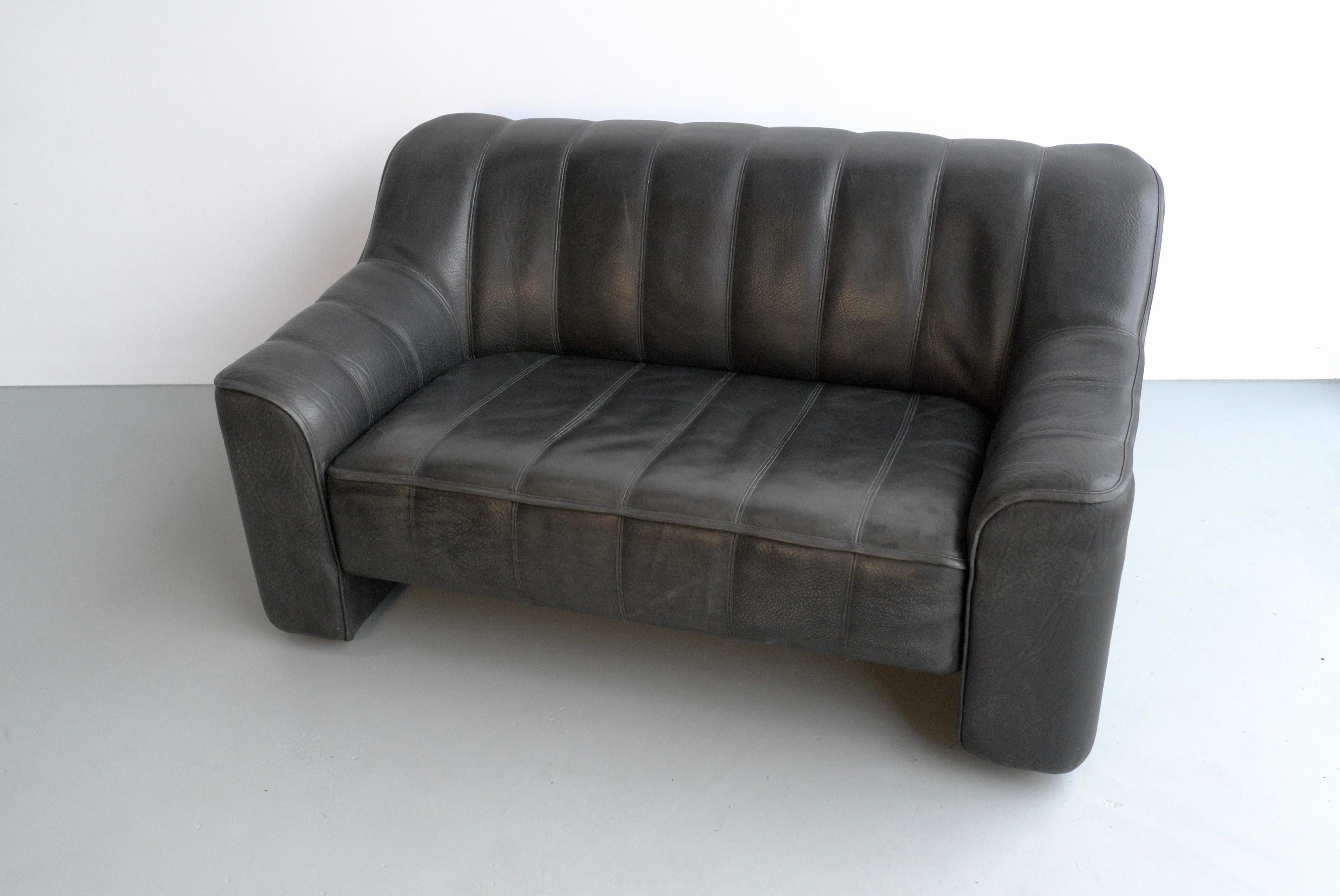 De Sede Black Buffalo Leather DS44 Two-Seat Sofa 3