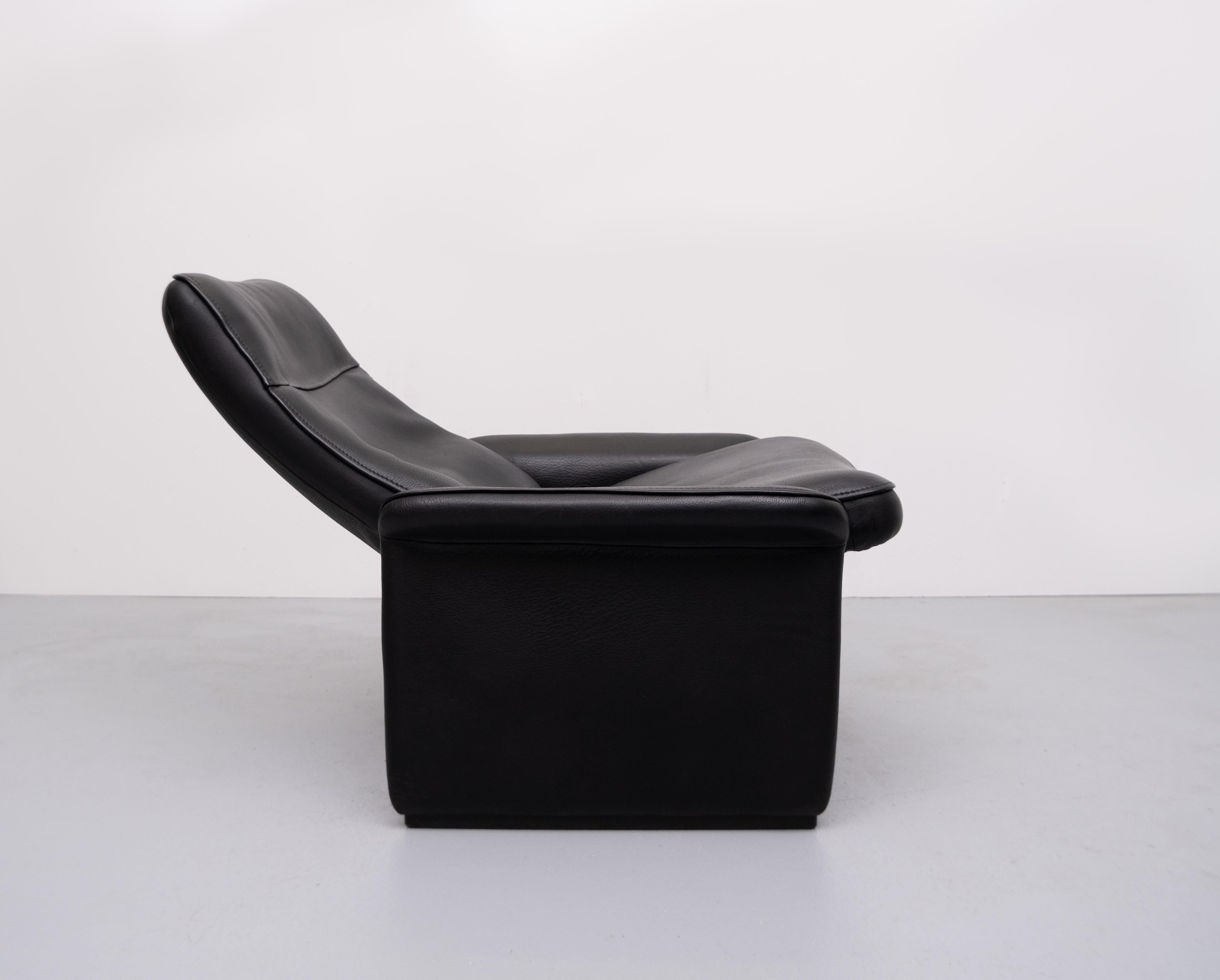 De Sede Black Leather Lounge Chair Model DS-50 1