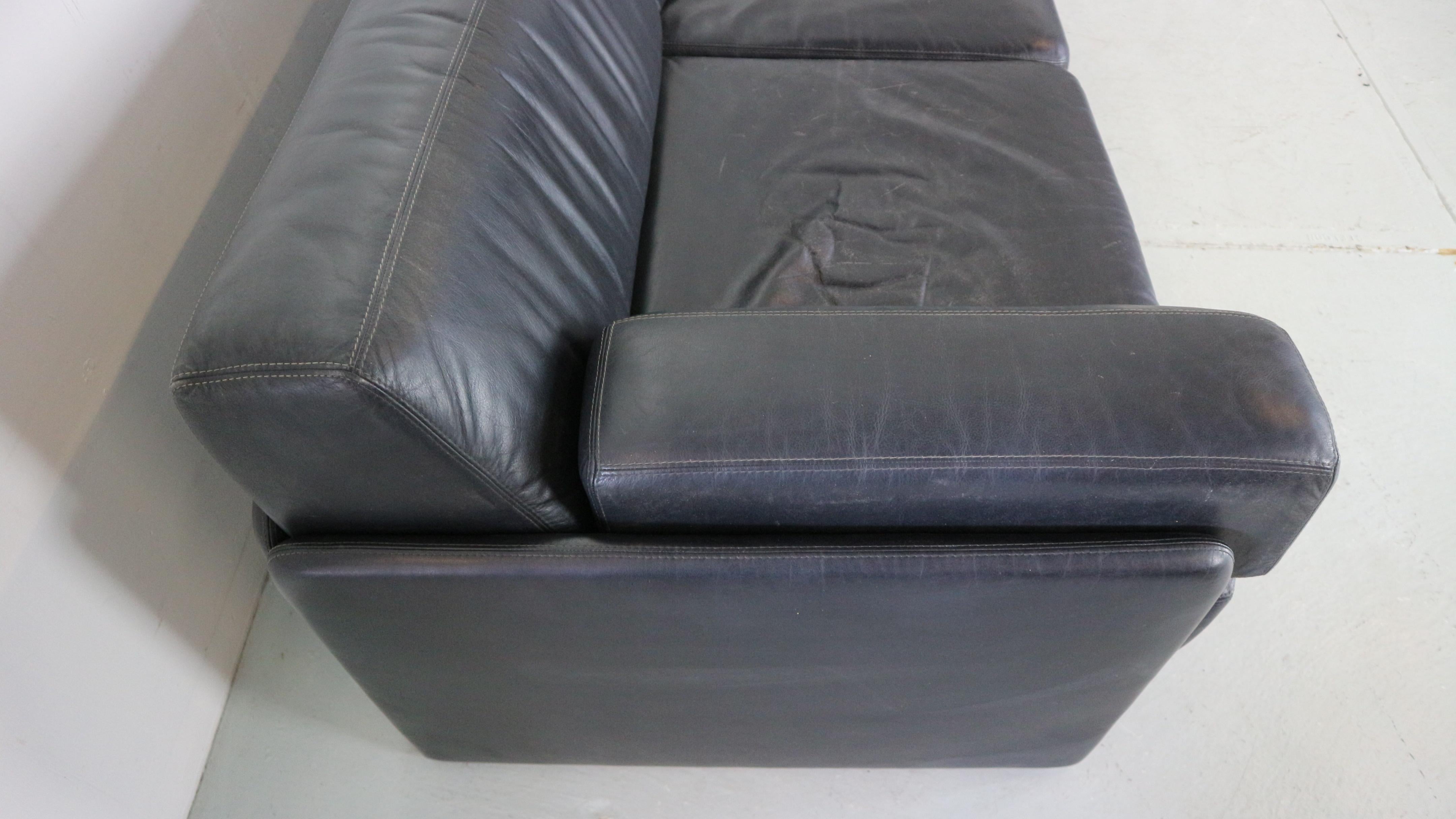Black Leather Sectional Six-Seater Sofa, 1970s  4