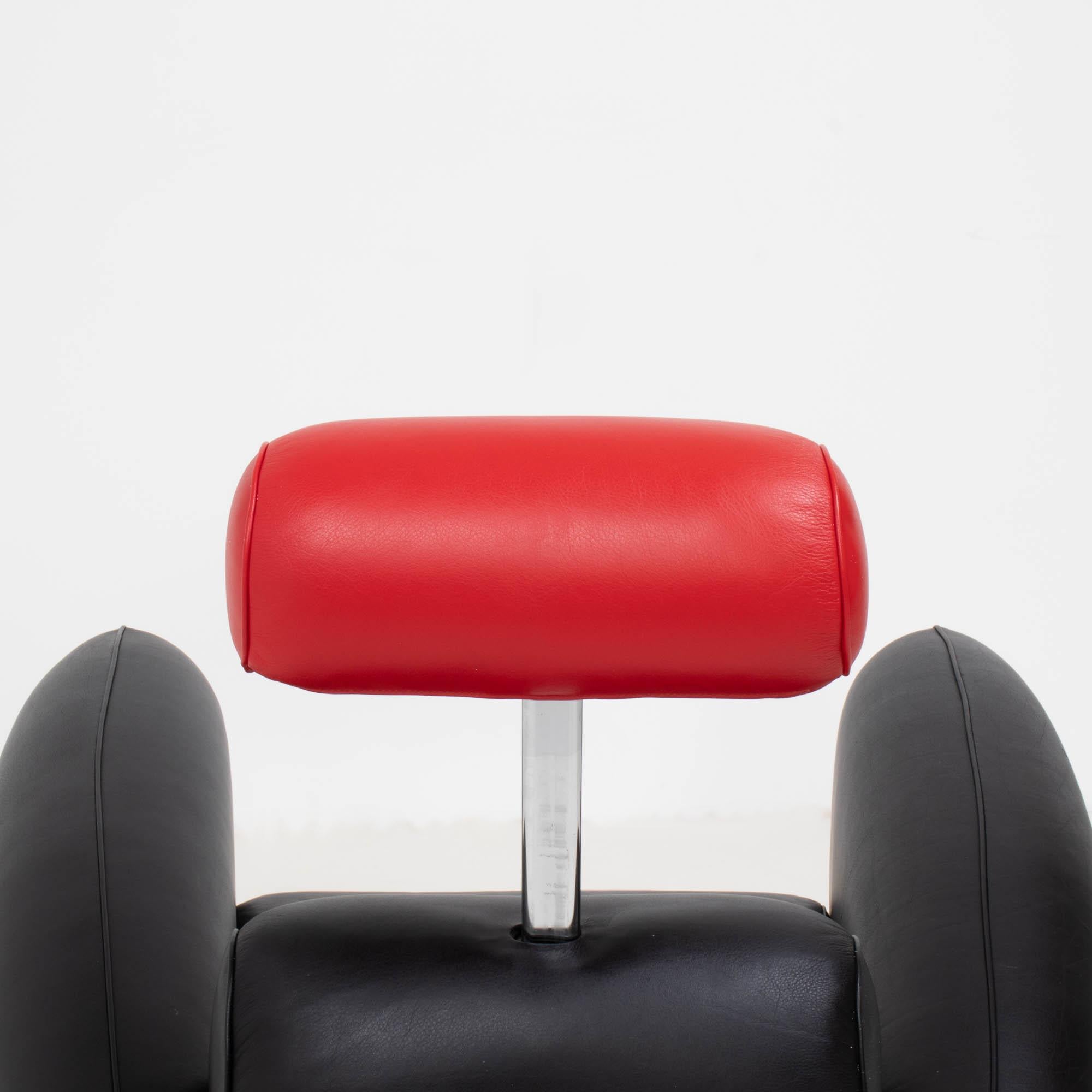 De Sede by Franz Romero DS-57 Black and Red Leather Armchair For Sale 2