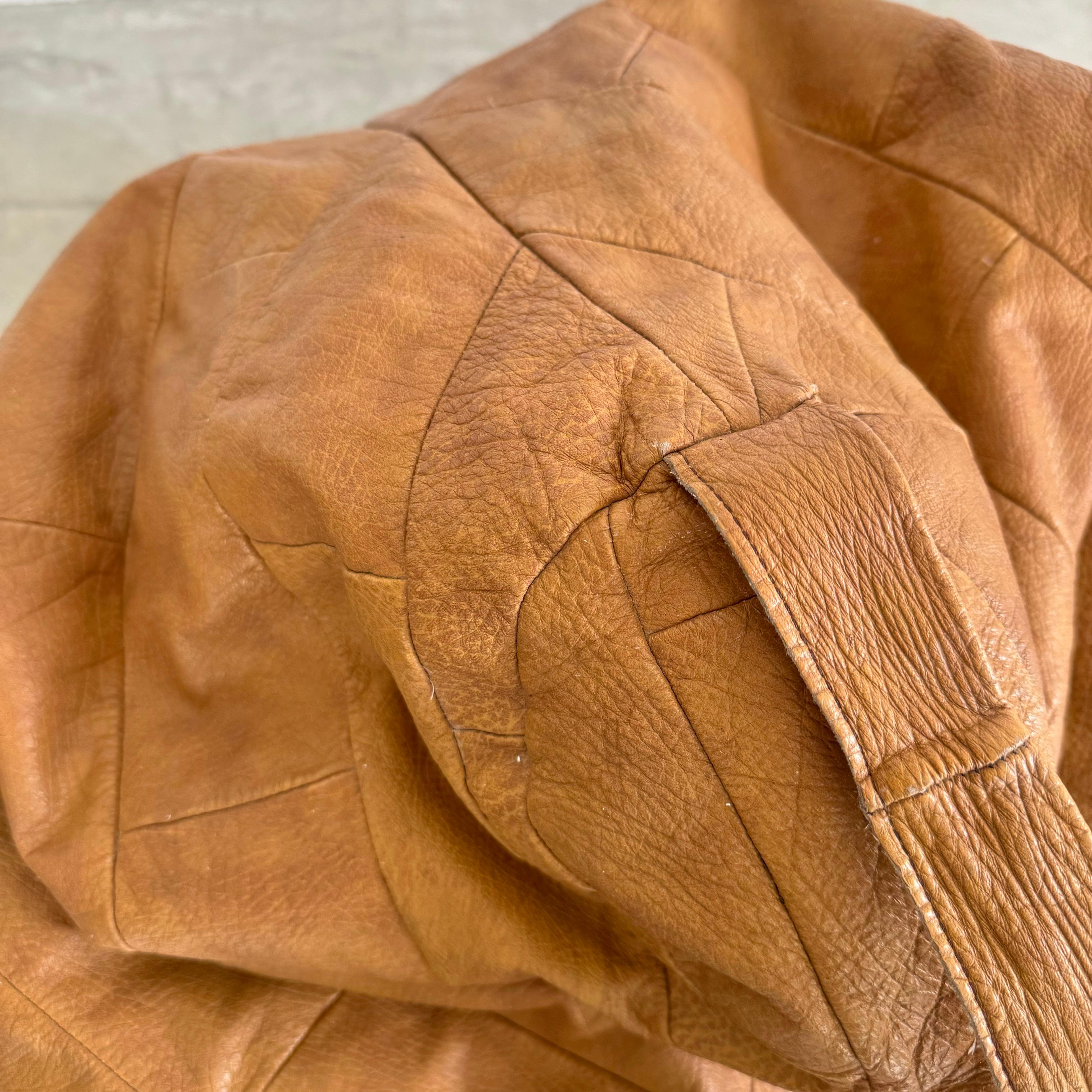 Sac De Sede Caramel Patchwork en cuir, 1970, Suisse en vente 11