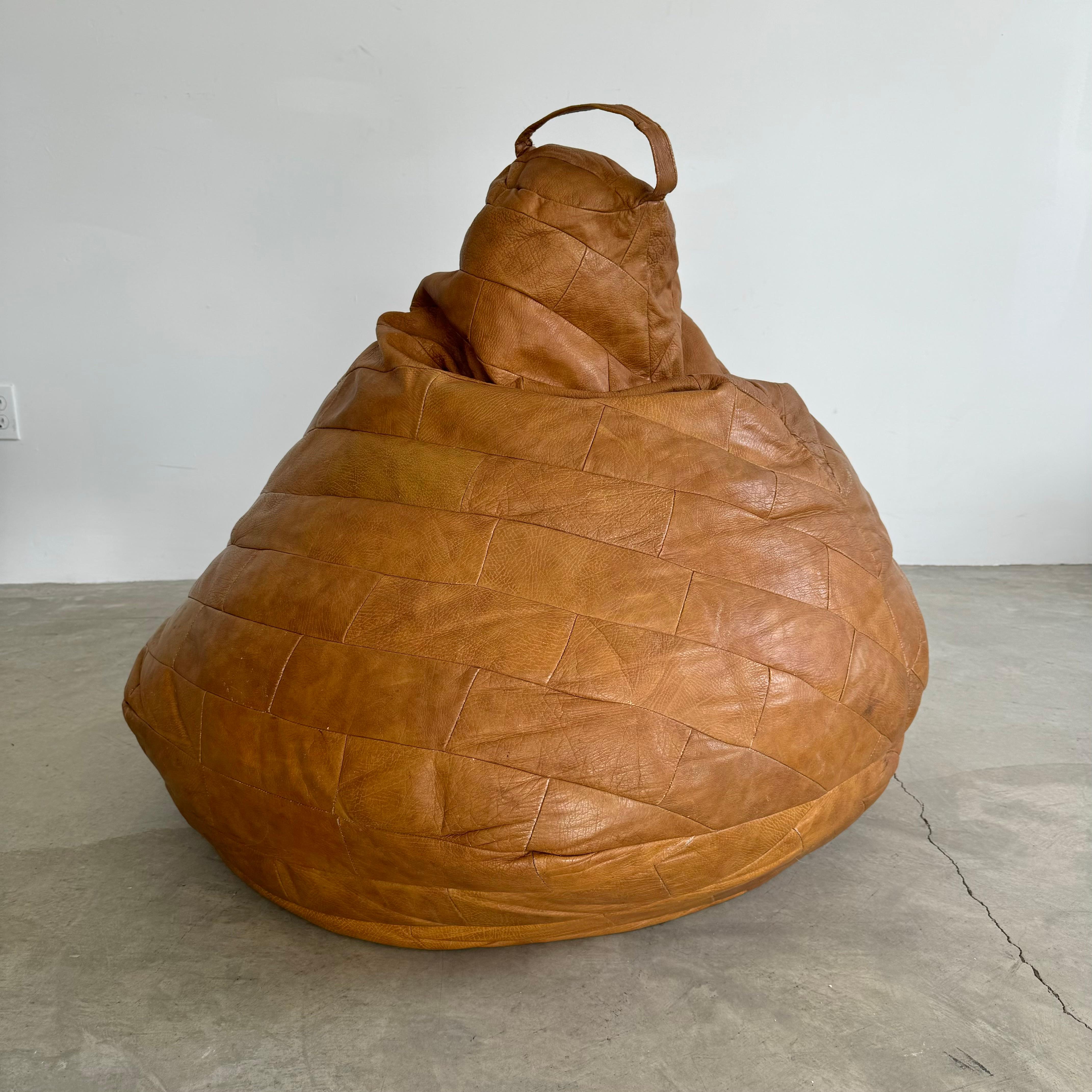 Sac De Sede Caramel Patchwork en cuir, 1970, Suisse en vente 1