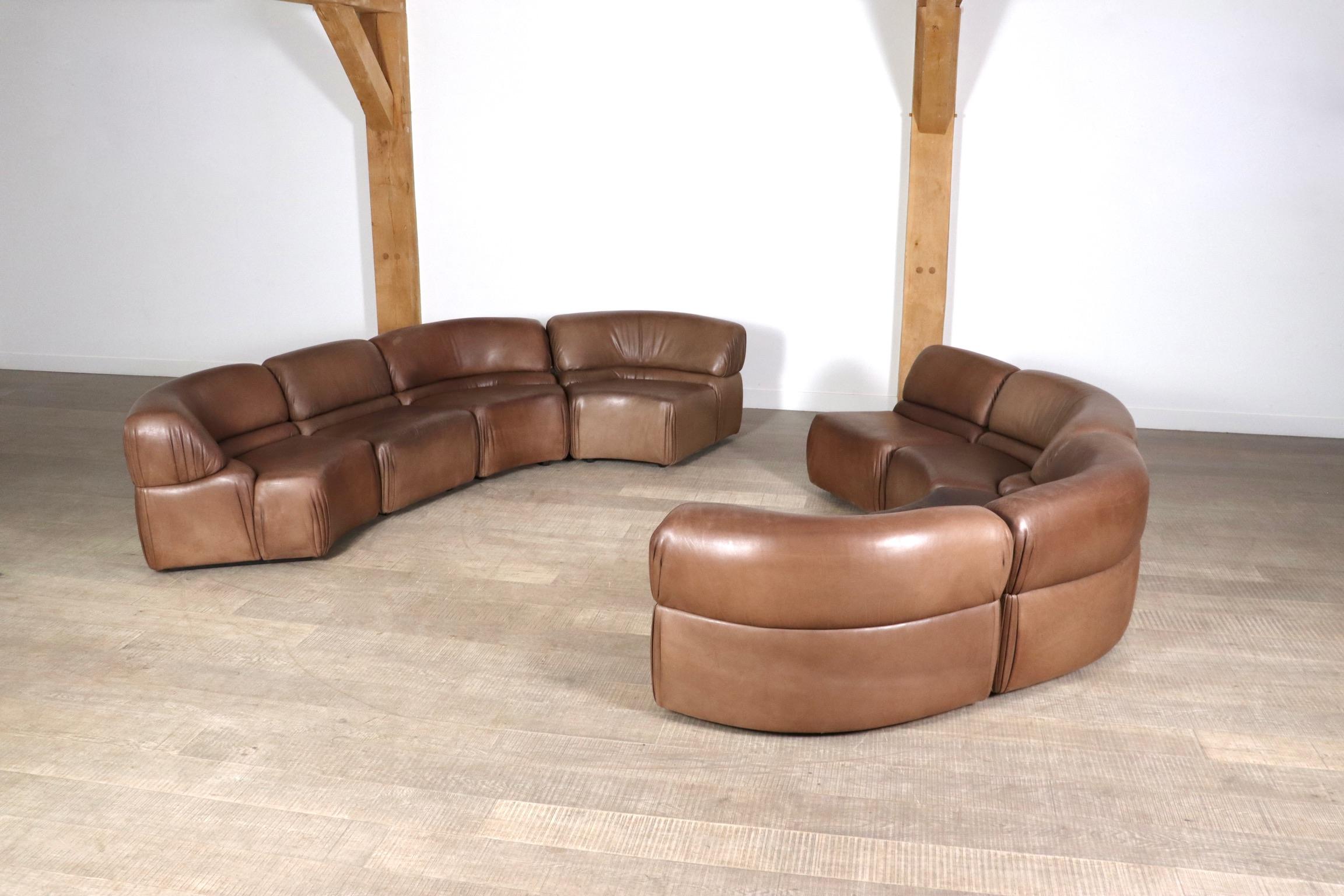 De Sede Cosmos Sectional sofa in light brown leather, Switzerland 1970s 7