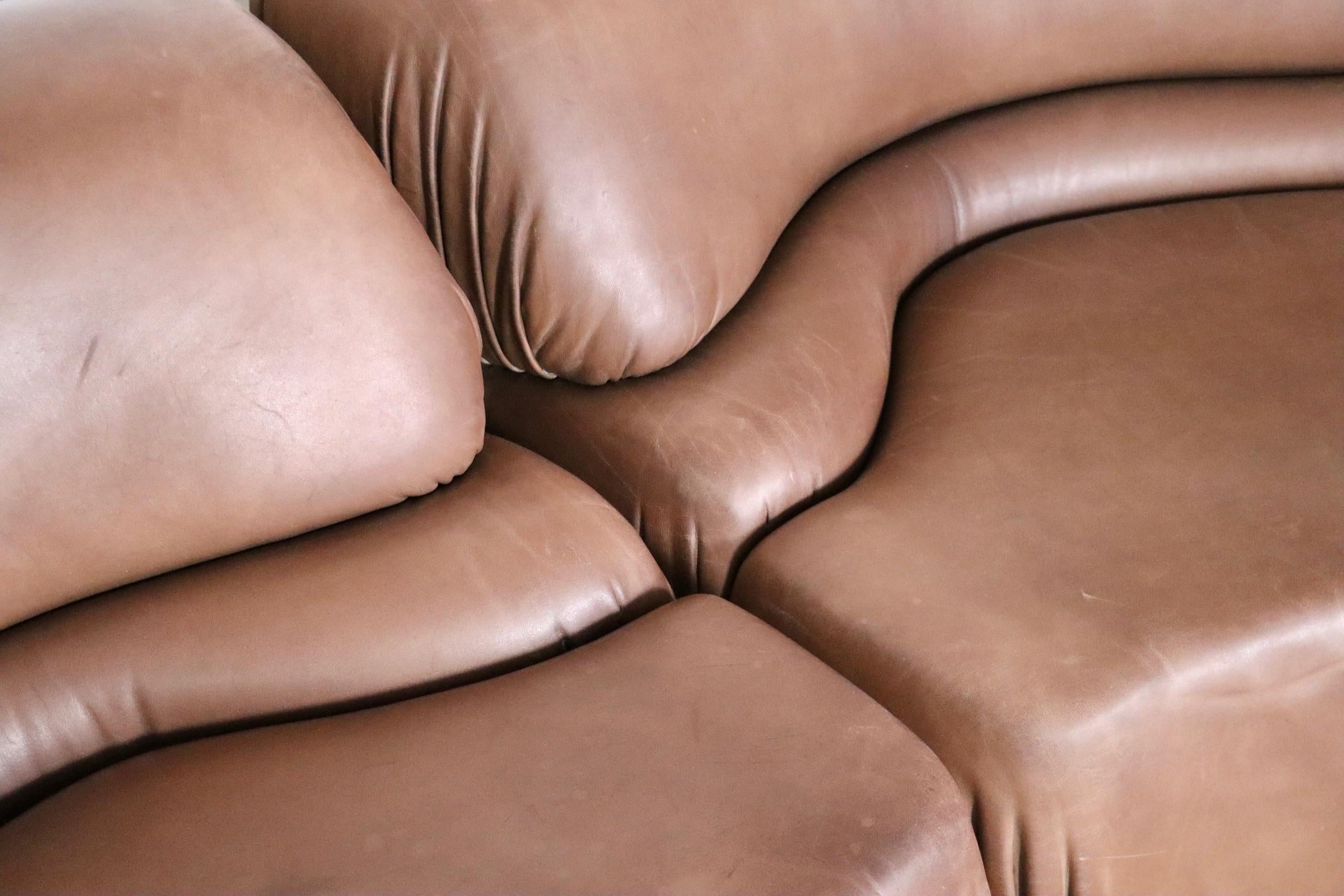 De Sede Cosmos Sectional sofa in light brown leather, Switzerland 1970s In Good Condition In ABCOUDE, UT