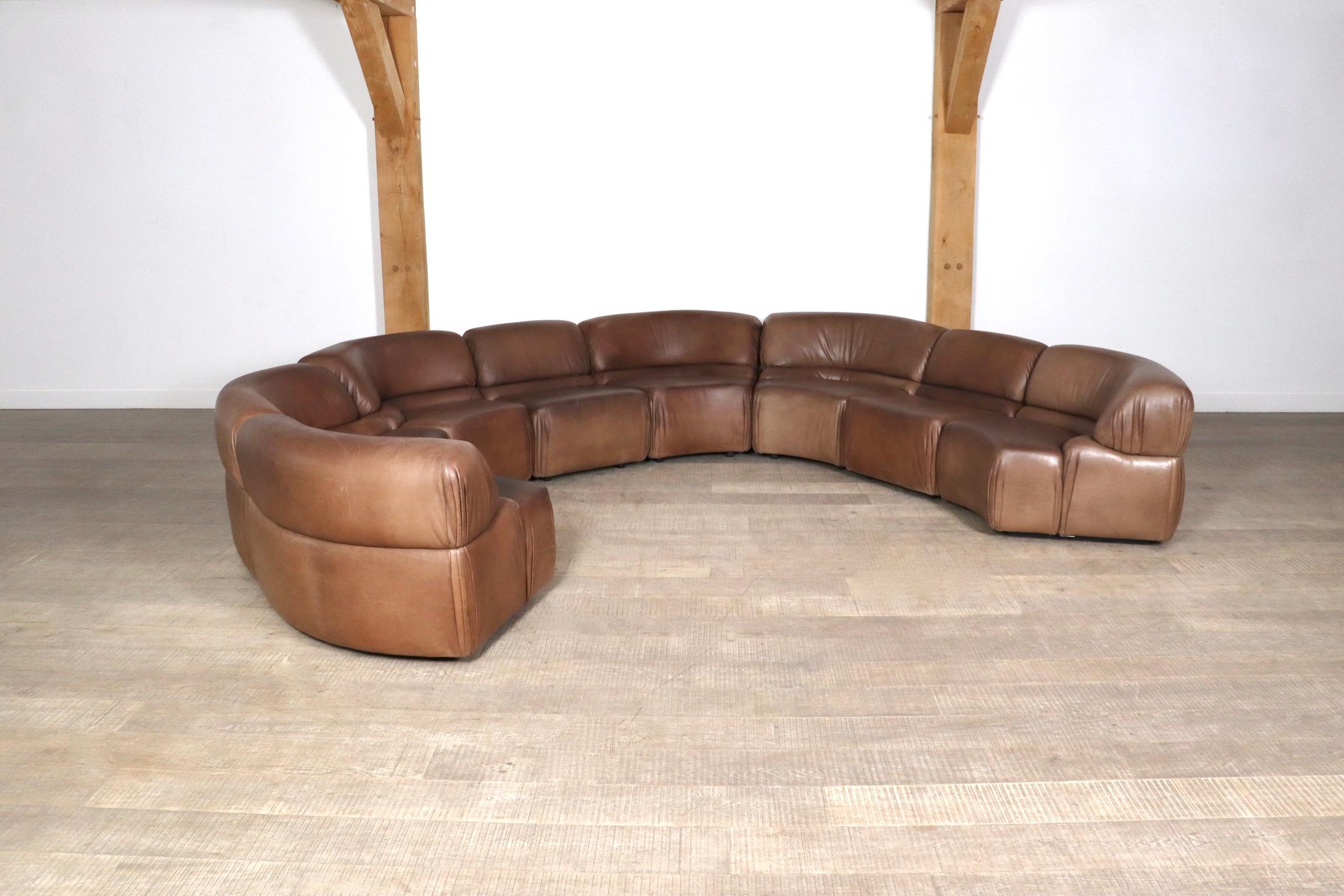 De Sede Cosmos Sectional sofa in light brown leather, Switzerland 1970s 4