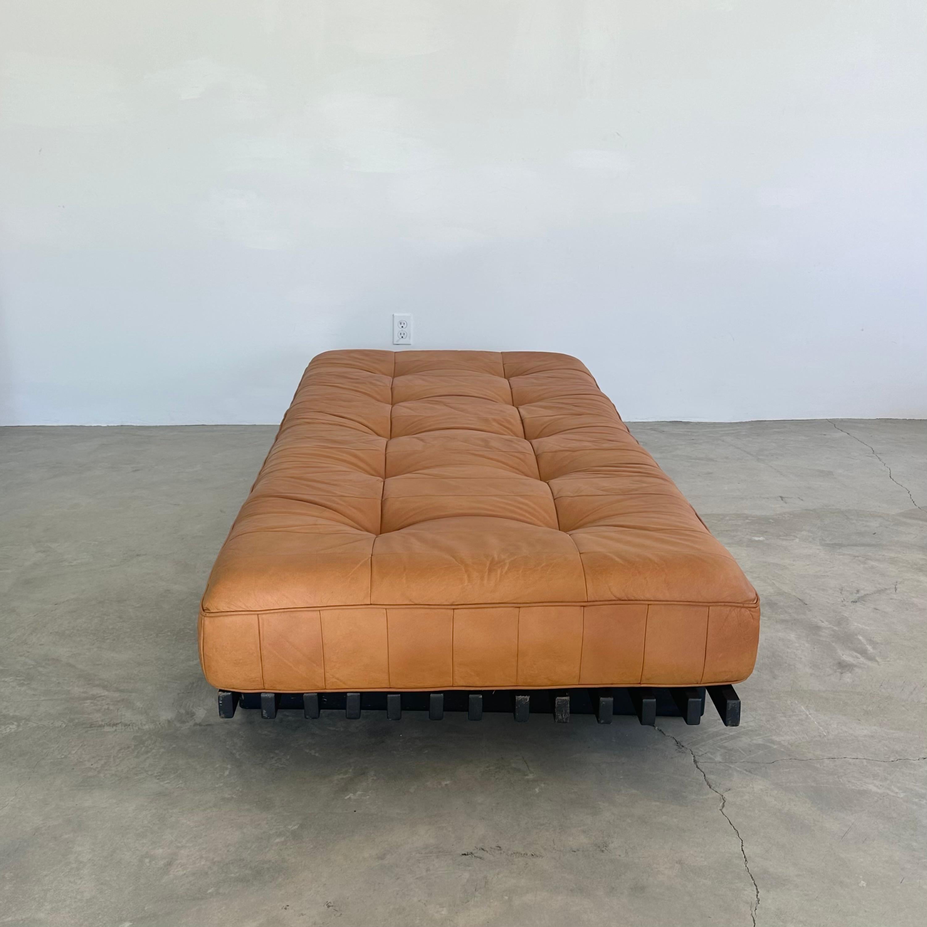 De Sede Daybed, 1960s Switzerland In Good Condition In Los Angeles, CA