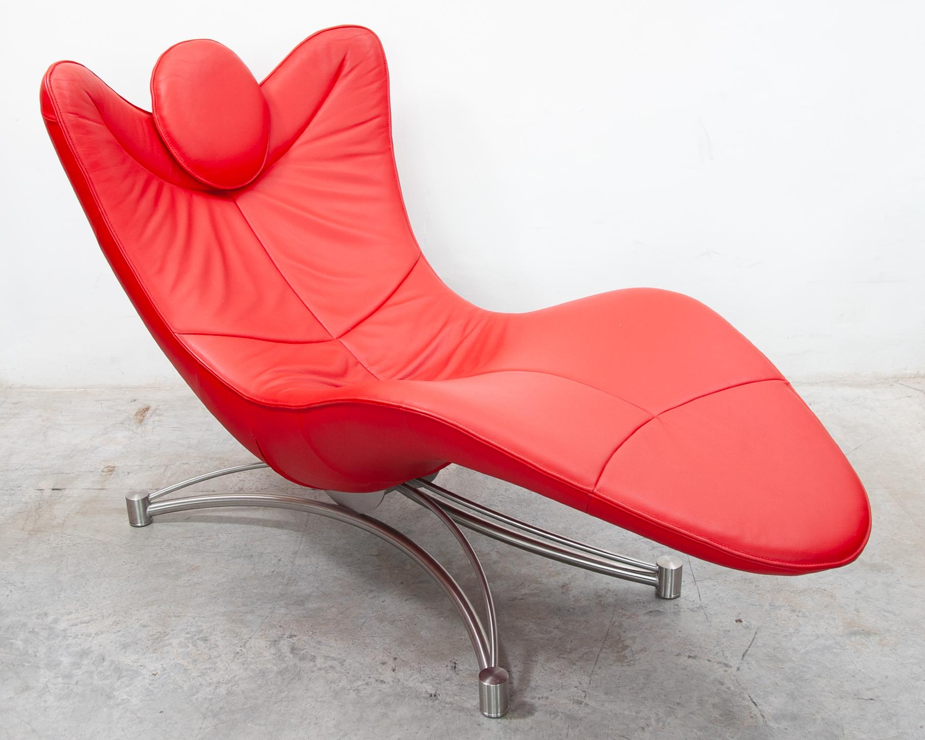 Swiss De Sede Daybed, Red Leather, DS151 design Jane Worthington. For Sale