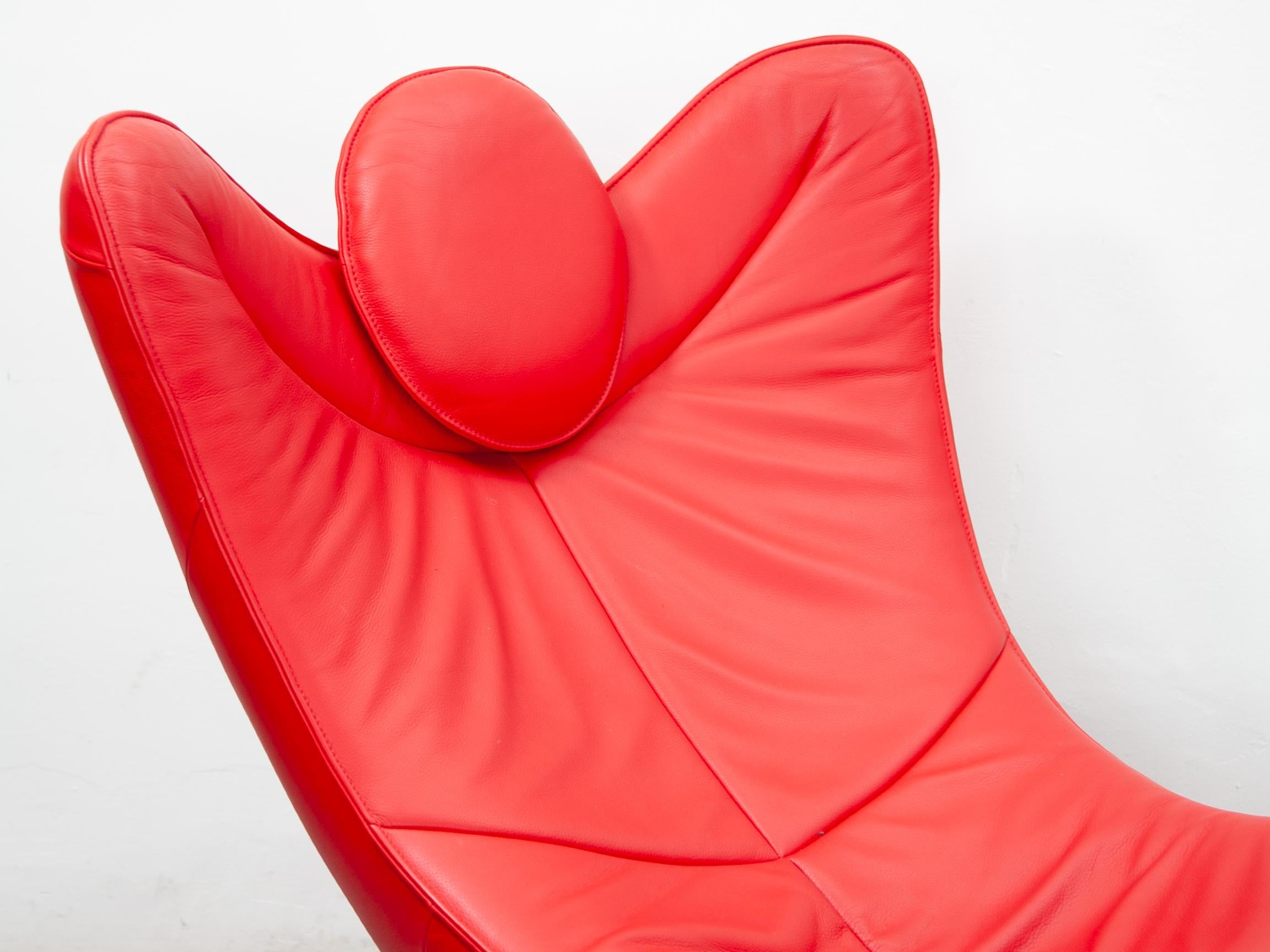 Hand-Crafted De Sede Daybed, Red Leather, DS151 design Jane Worthington. For Sale