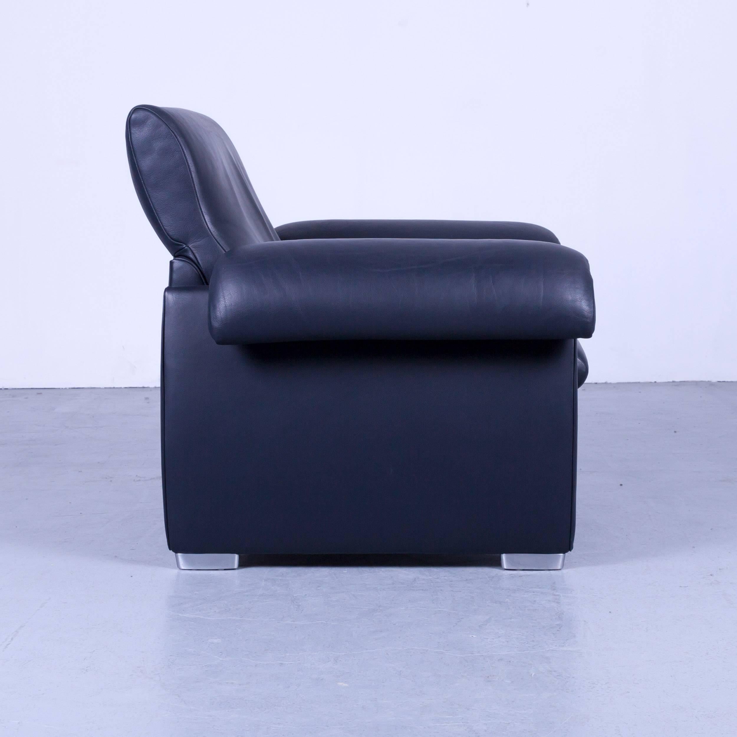 Swiss de Sede DS 10 Designer Leather Armchair Dark Navy Blue One-Seat from Switzerland