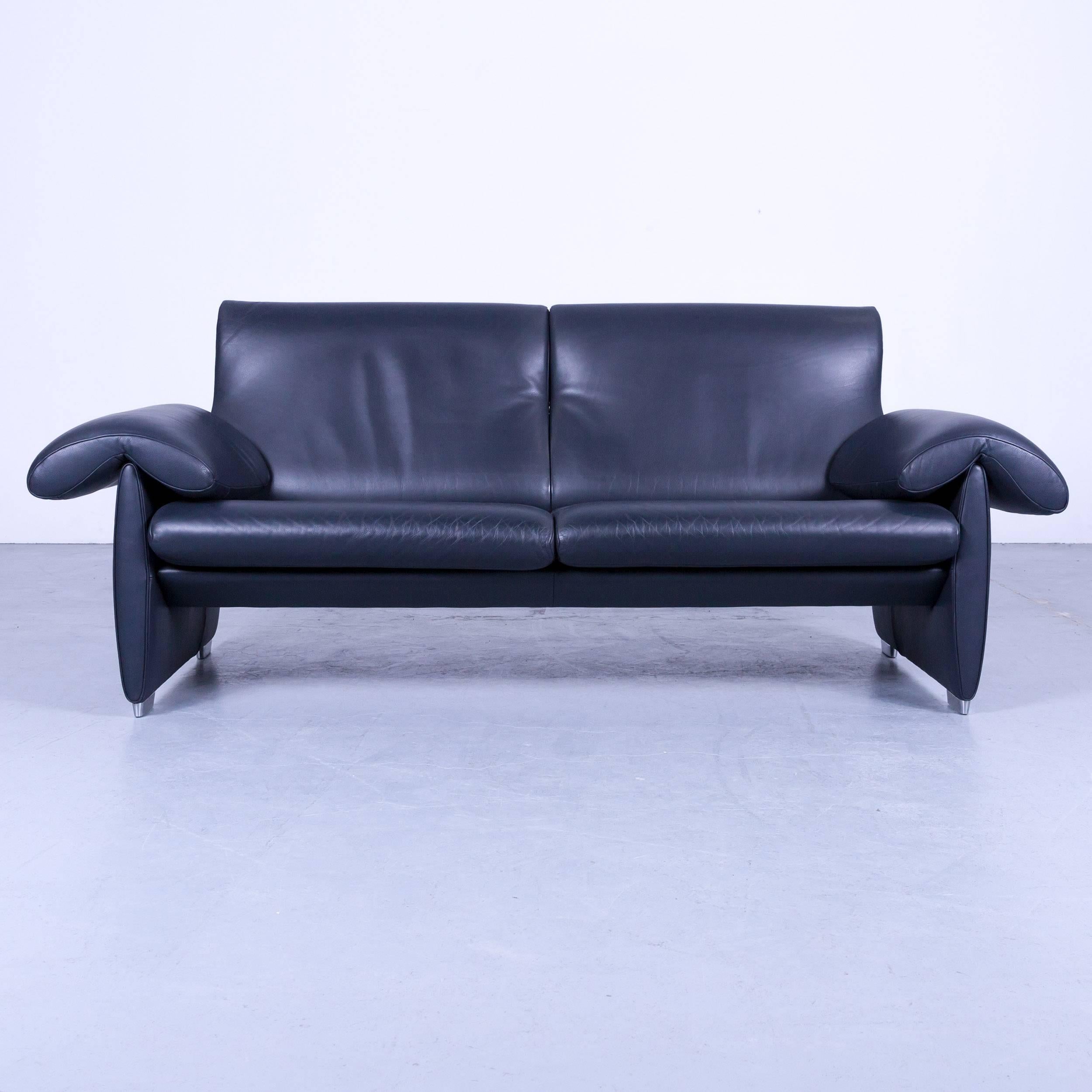 De Sede DS 10 designer leather sofa set dark navy blue three-seat armchair, made for pure comfort.