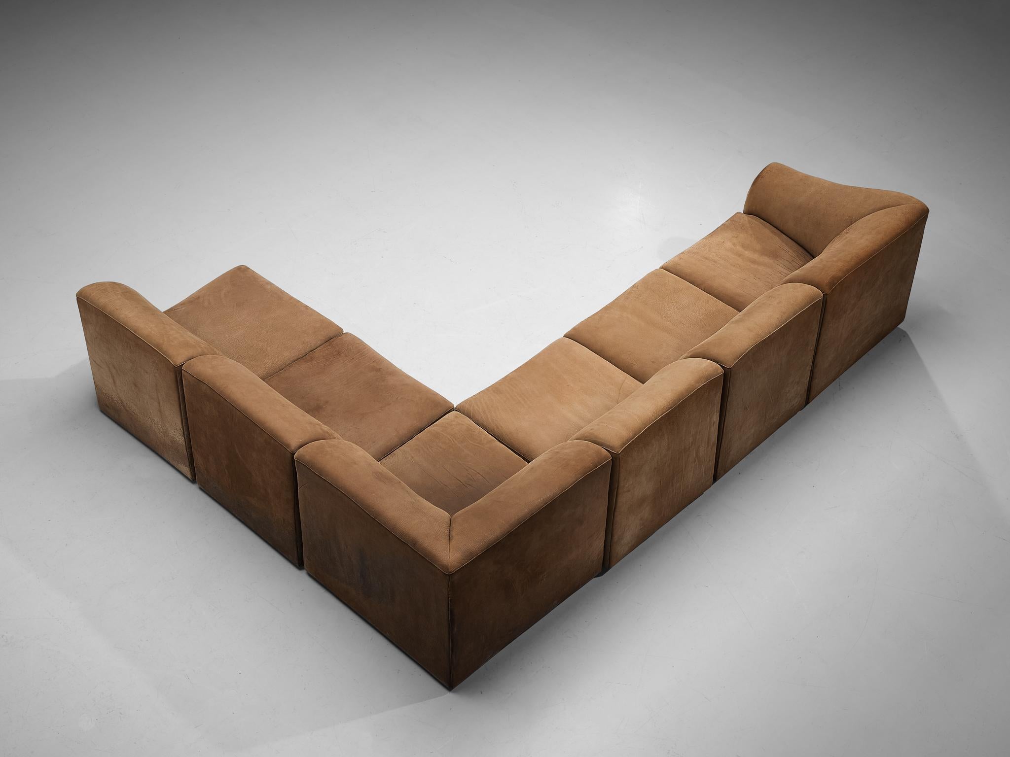 De Sede ‘DS-10’ Modular Sofa in Cognac Brown Saddle Leather In Good Condition In Waalwijk, NL