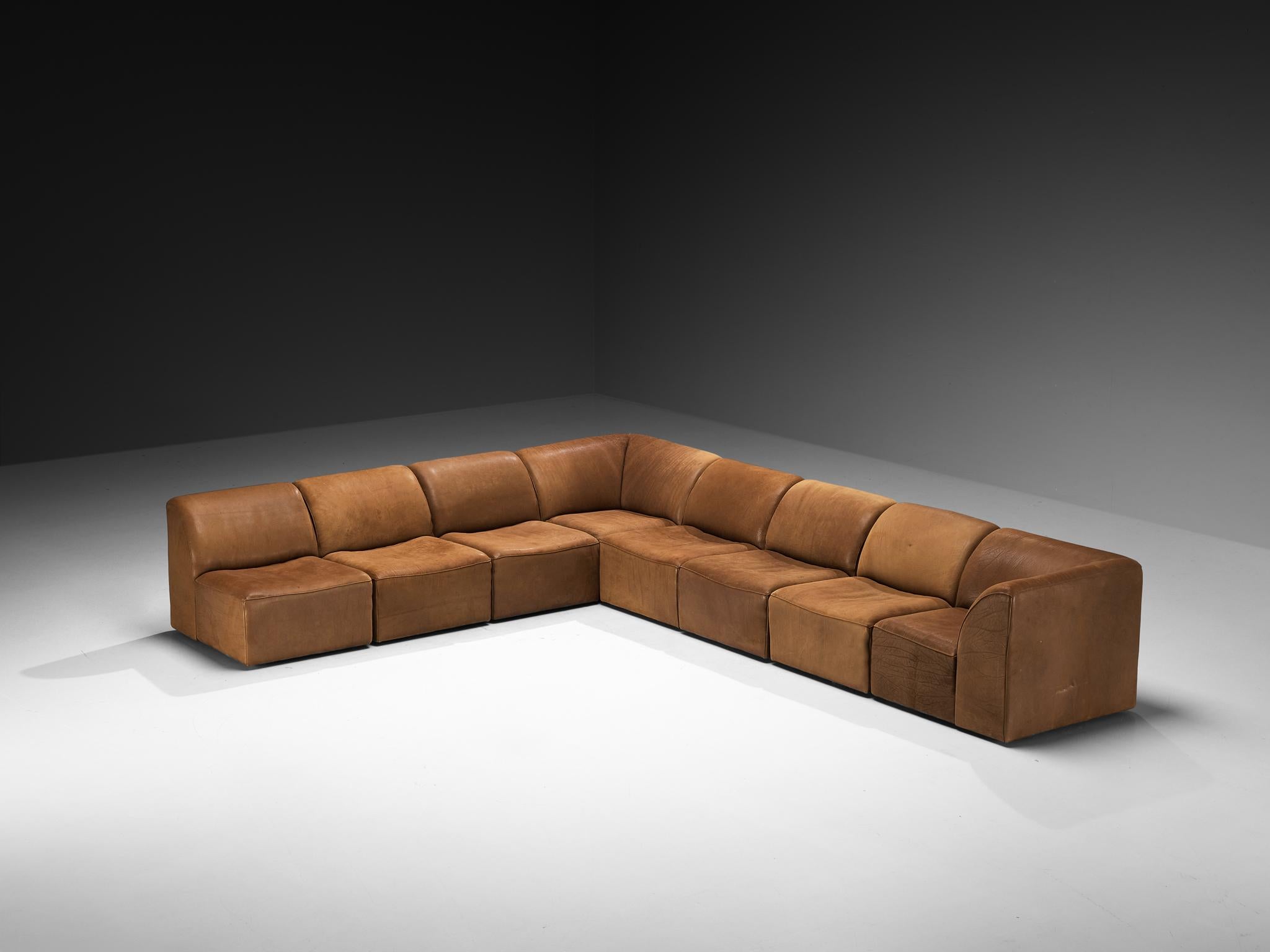 De Sede ‘DS-10’ Modular Sofa in Cognac Brown Saddle Leather For Sale 2