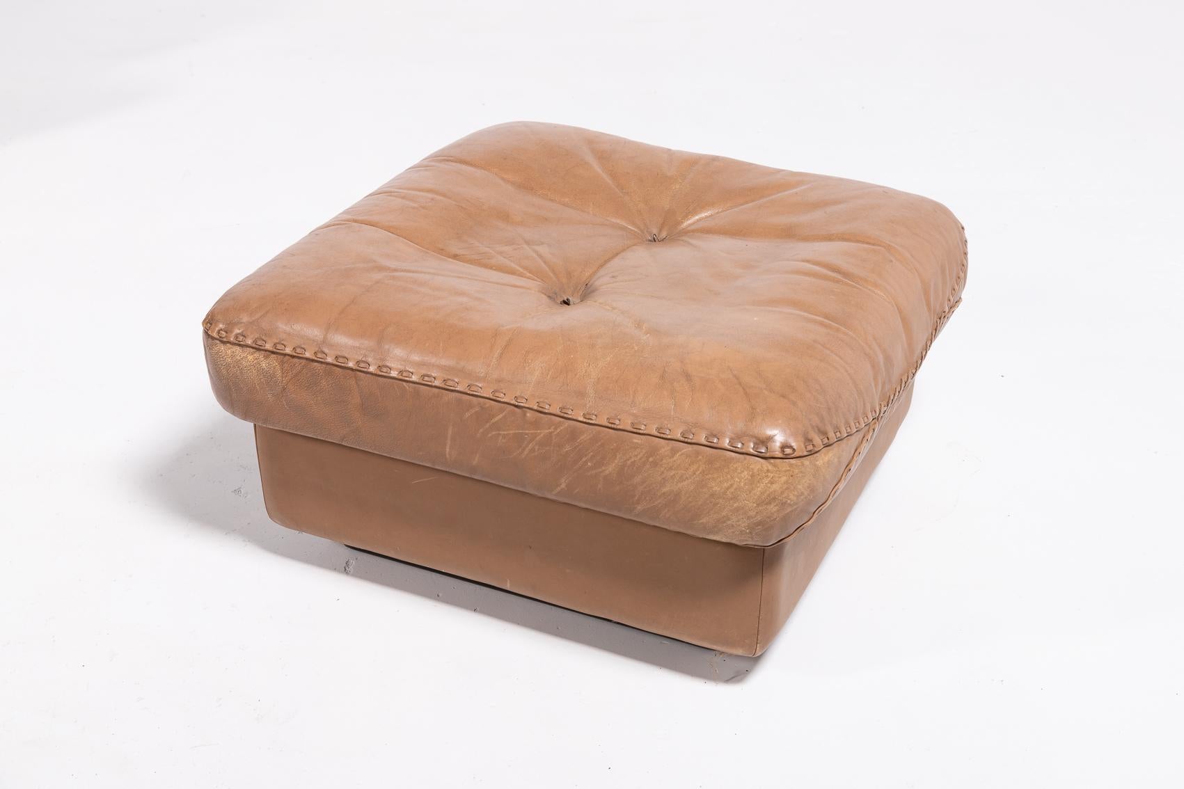Swiss De Sede DS 101 brown leather lounge chairs, 1970’s For Sale
