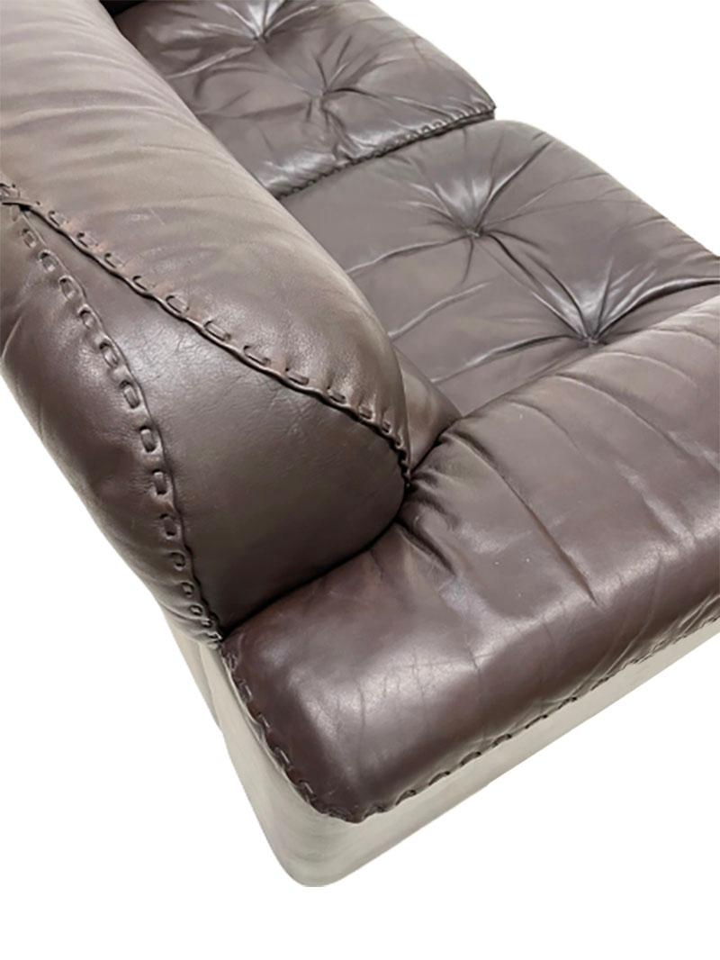 20th Century De Sede DS-101 Brown Leather Set of a 2 Seater Sofa and an Ottoman For Sale
