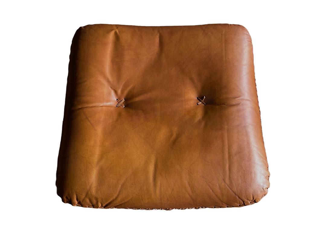 20ième siècle Ensemble de 2 canapés, chaise longue et pouf en cuir cognac DS-101 De Sede en vente
