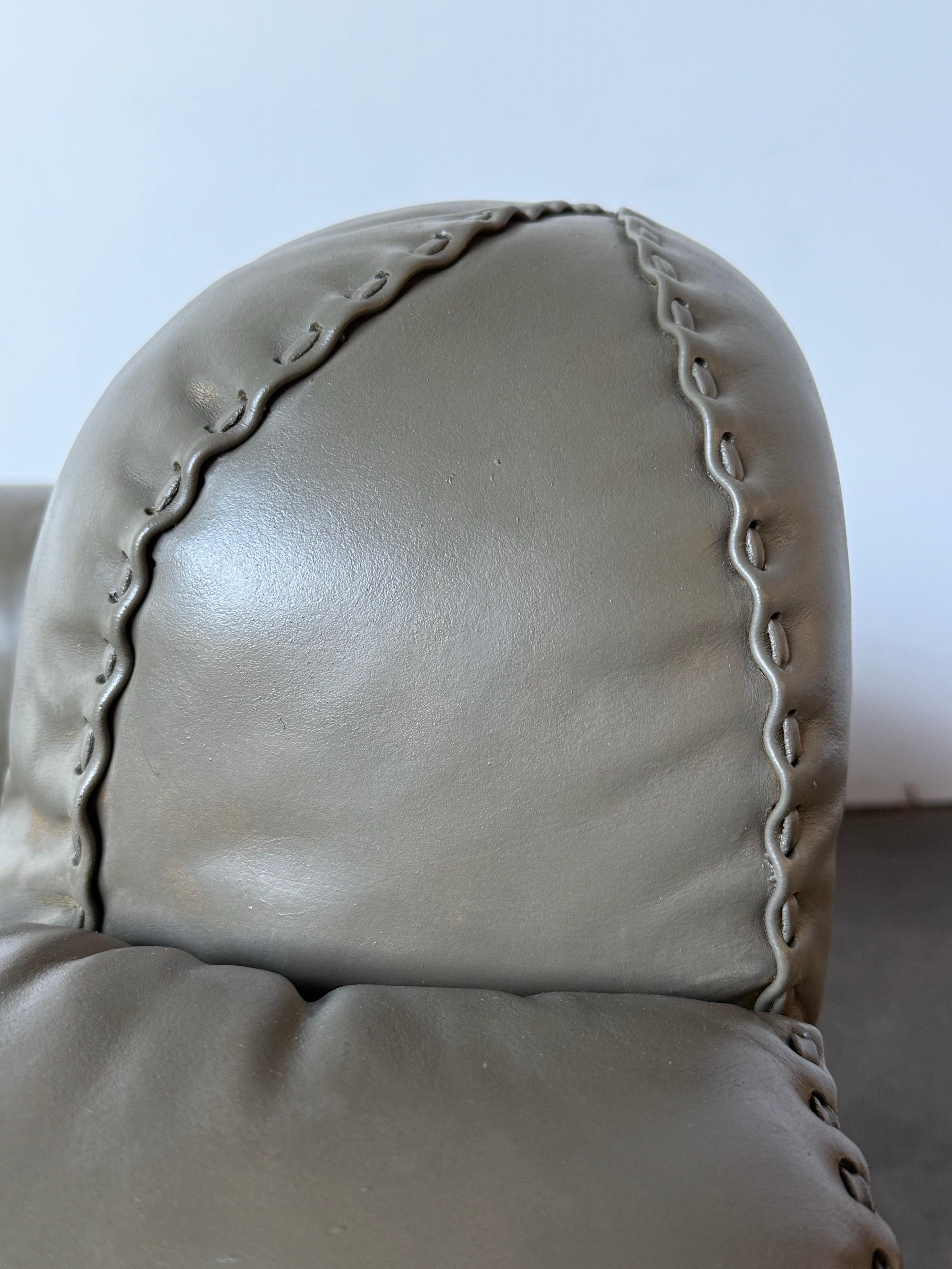 De Sede DS-101 Ledersessel mit Ottomane im Angebot 9