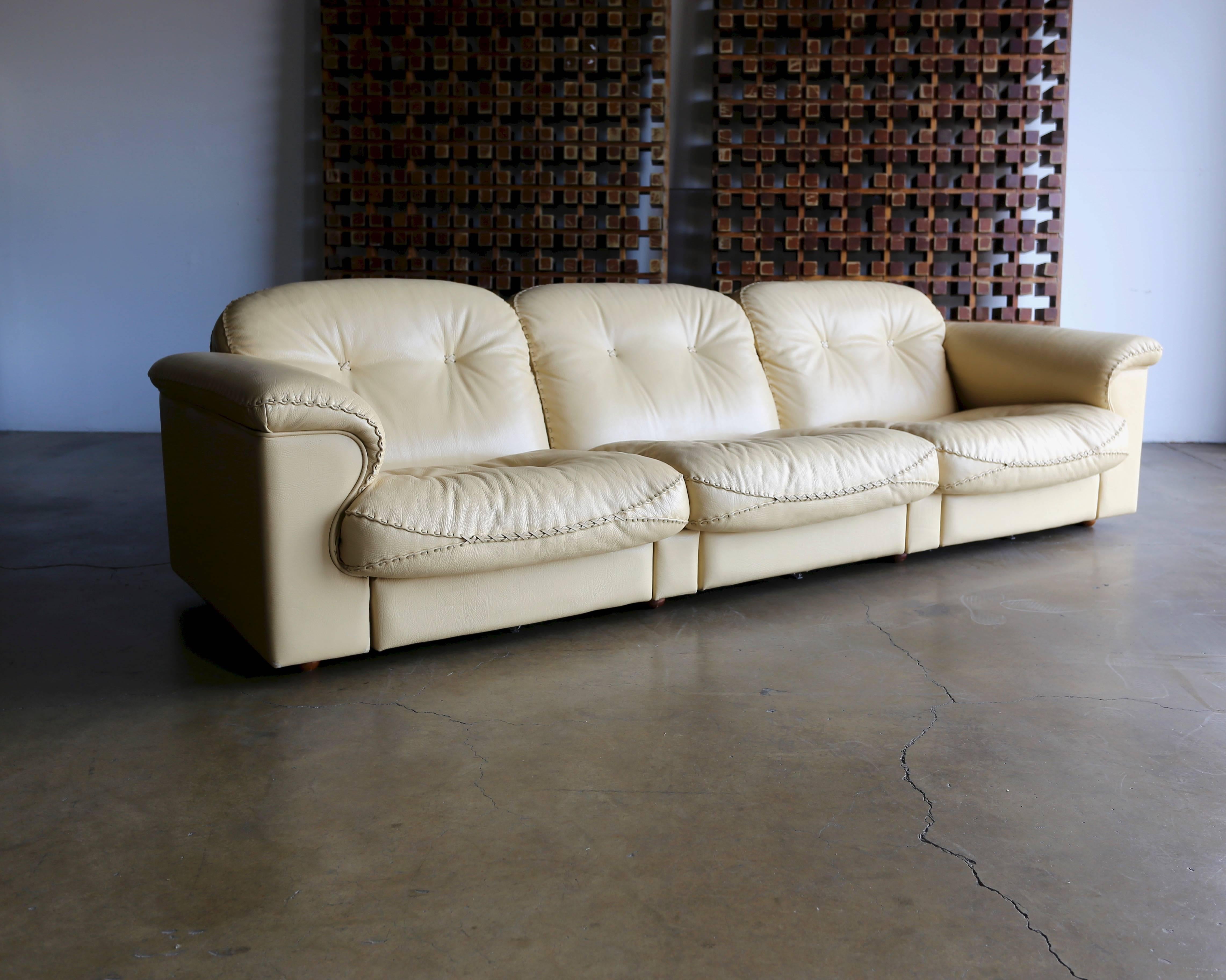 de sede sofa for sale