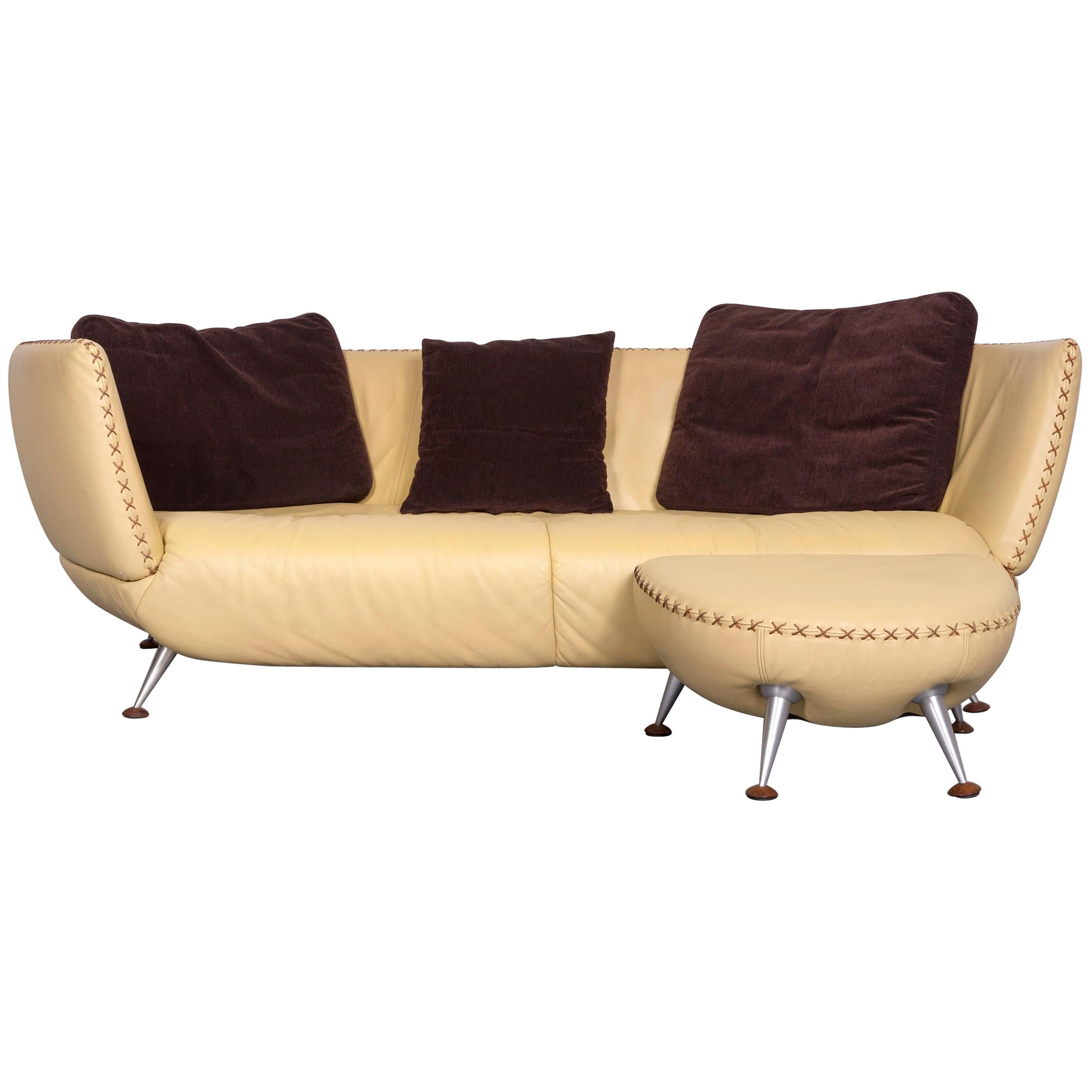 De Sede Ds 102 Designer Leather Sofa Beige Three-Seat Couch with Footstool For Sale