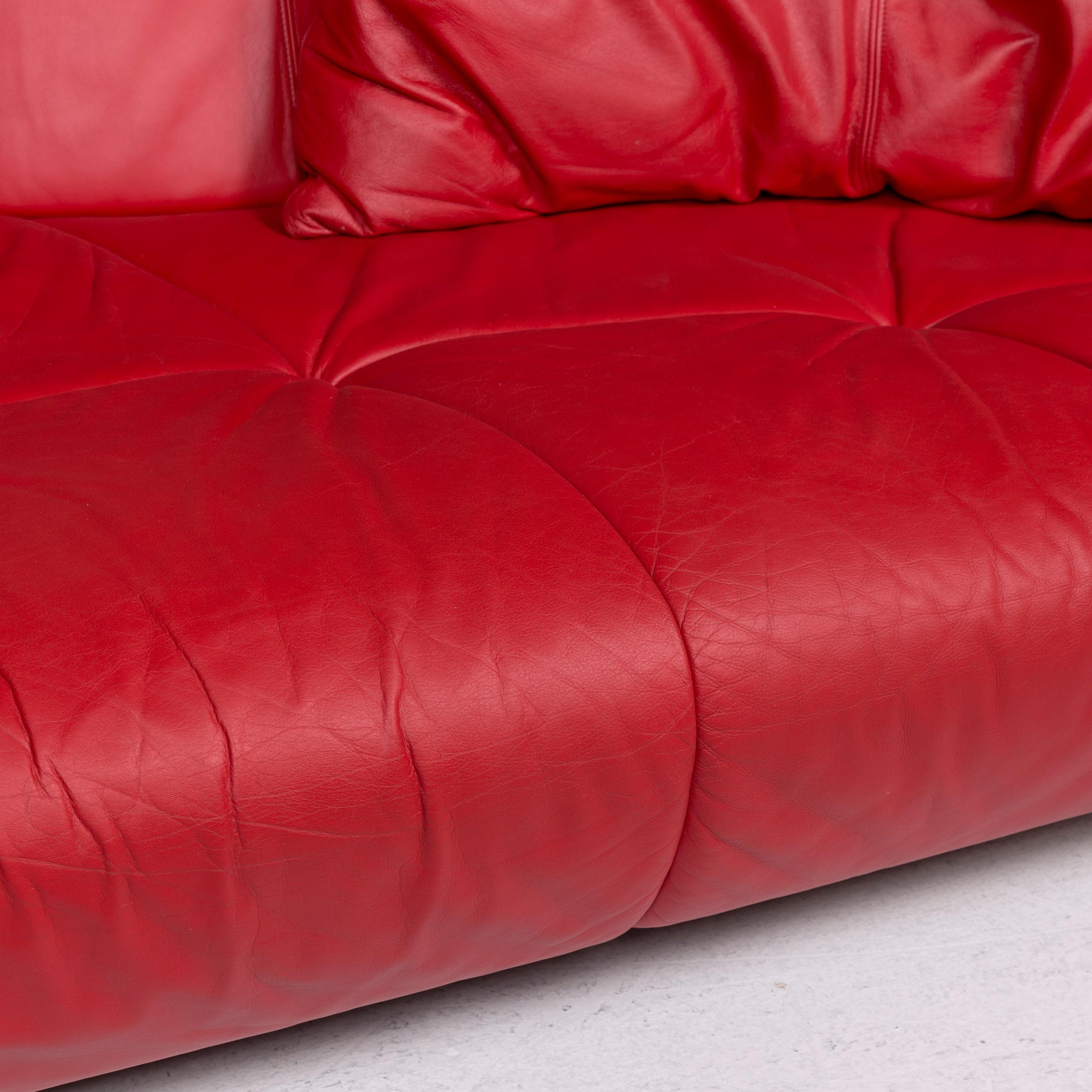 Modern De Sede DS 102 Leather Sofa Red Three-Seat Couch For Sale