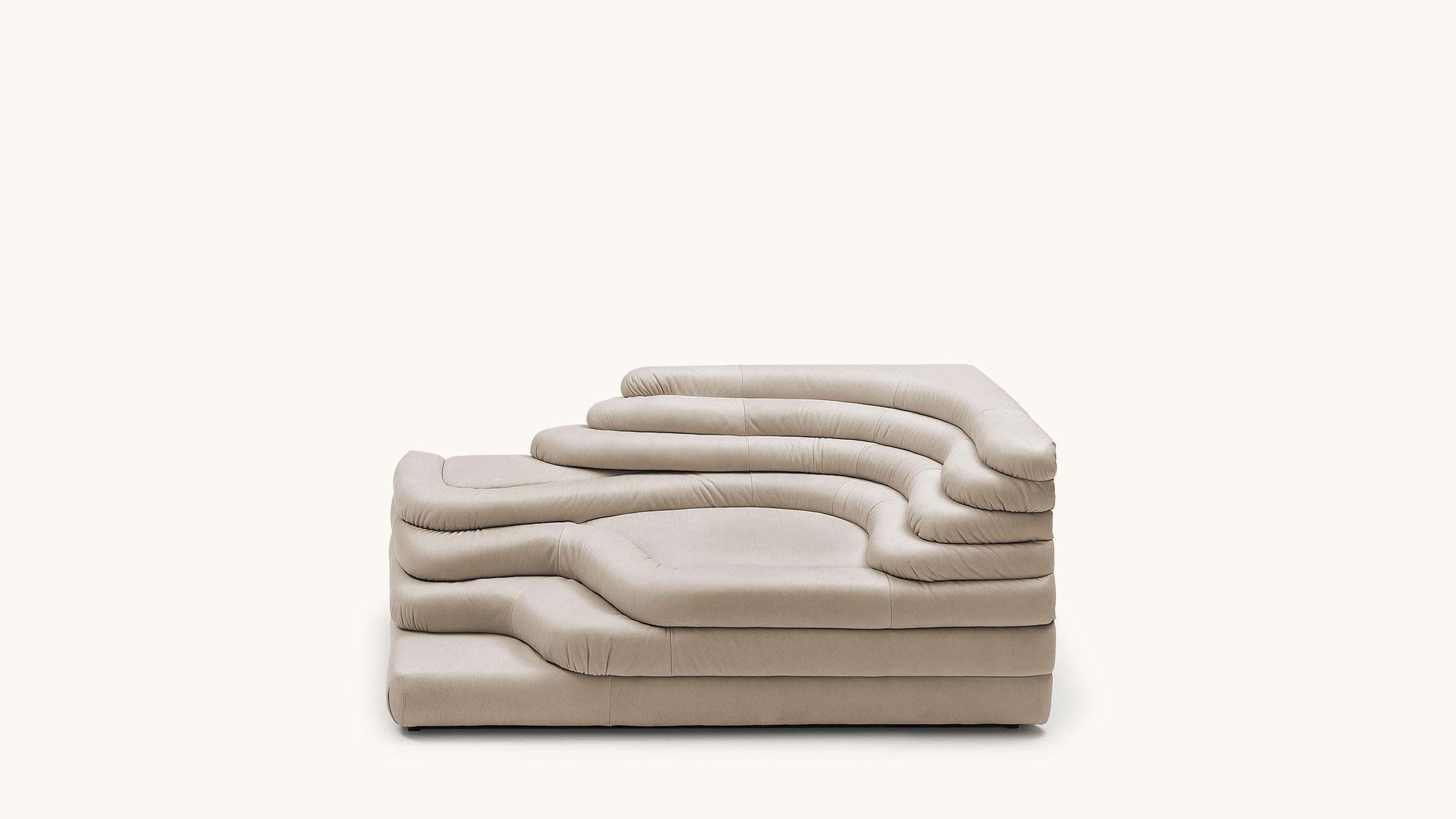 De Sede DS-1025/09 Terrazza Sofa in Perla Upholstery by Ubald Klug For Sale 5