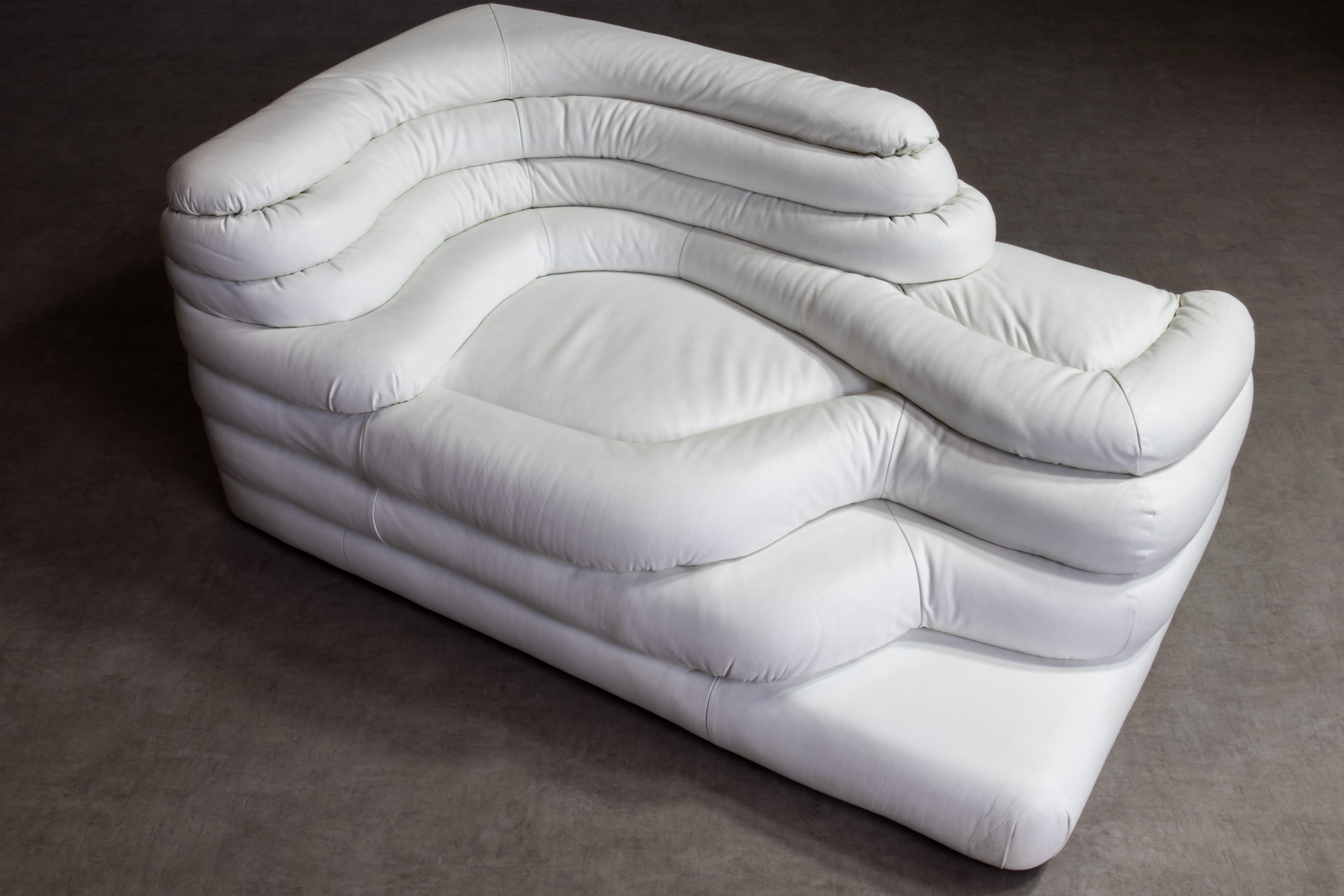 De Sede DS-1025 Terrazza Sofa Sessel in weißem Leder, Schweiz 1970er Jahre (Schweizerisch) im Angebot